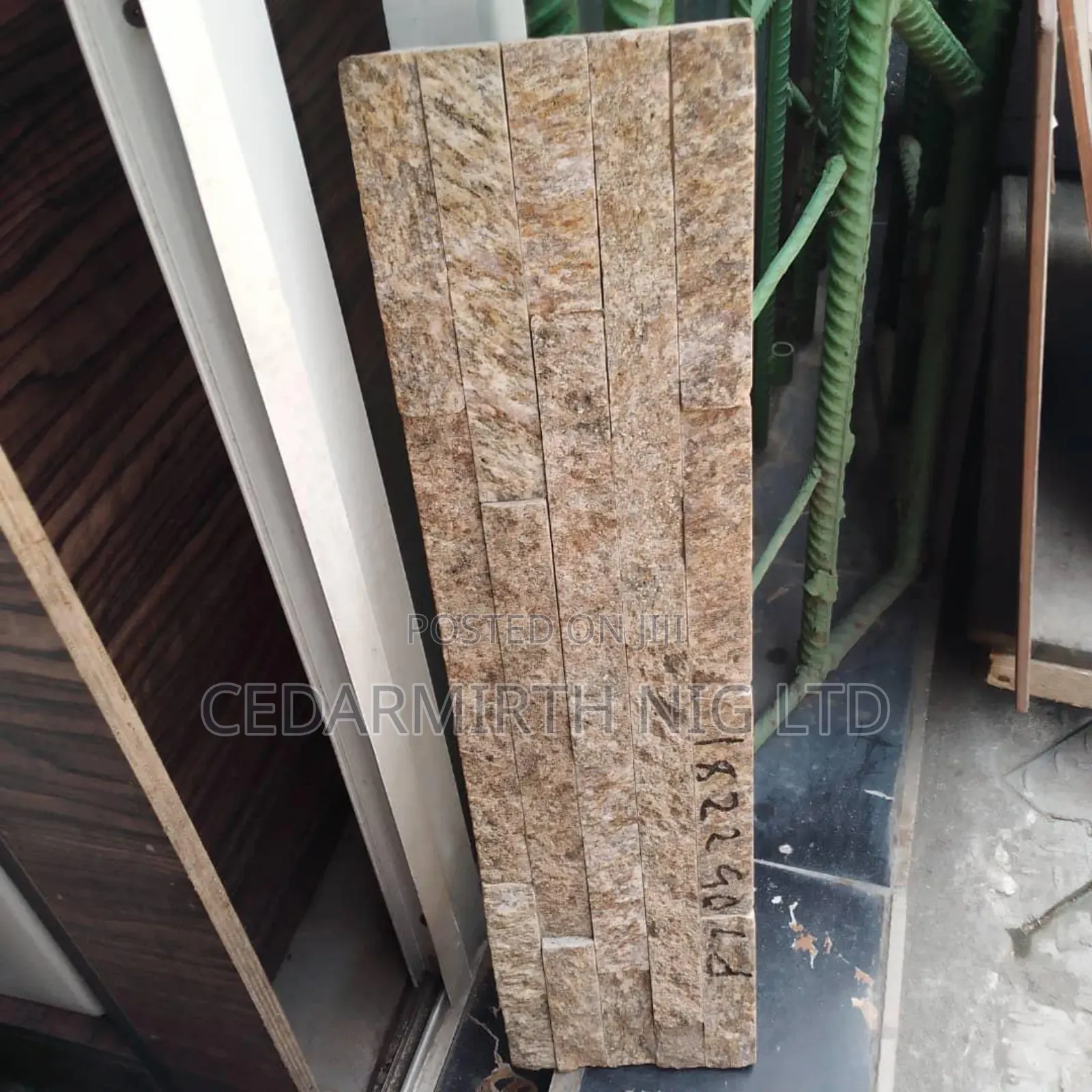 Wall Natural Stones ( Cedar ) 25