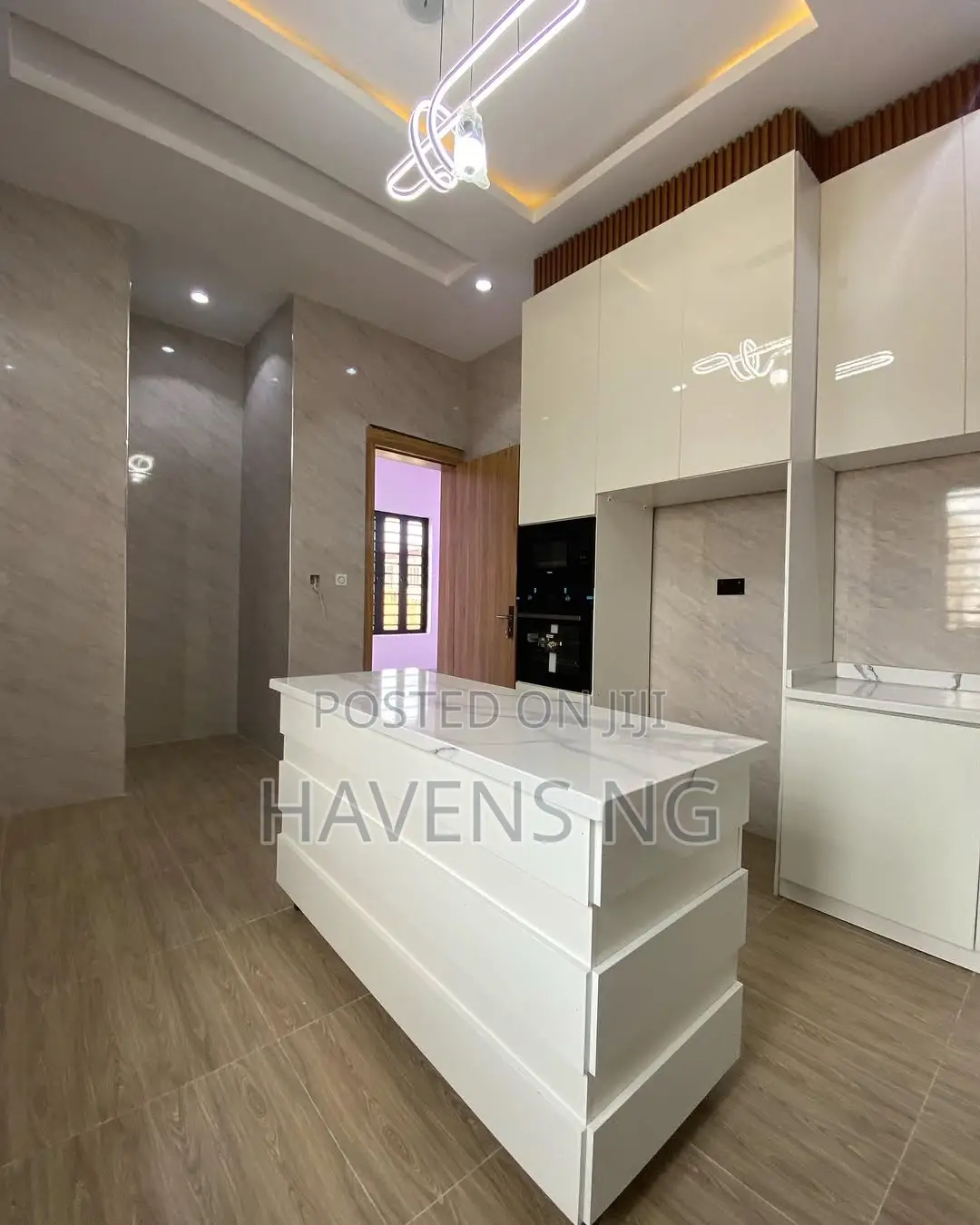 5bdrm Duplex in Sangotedo for sale