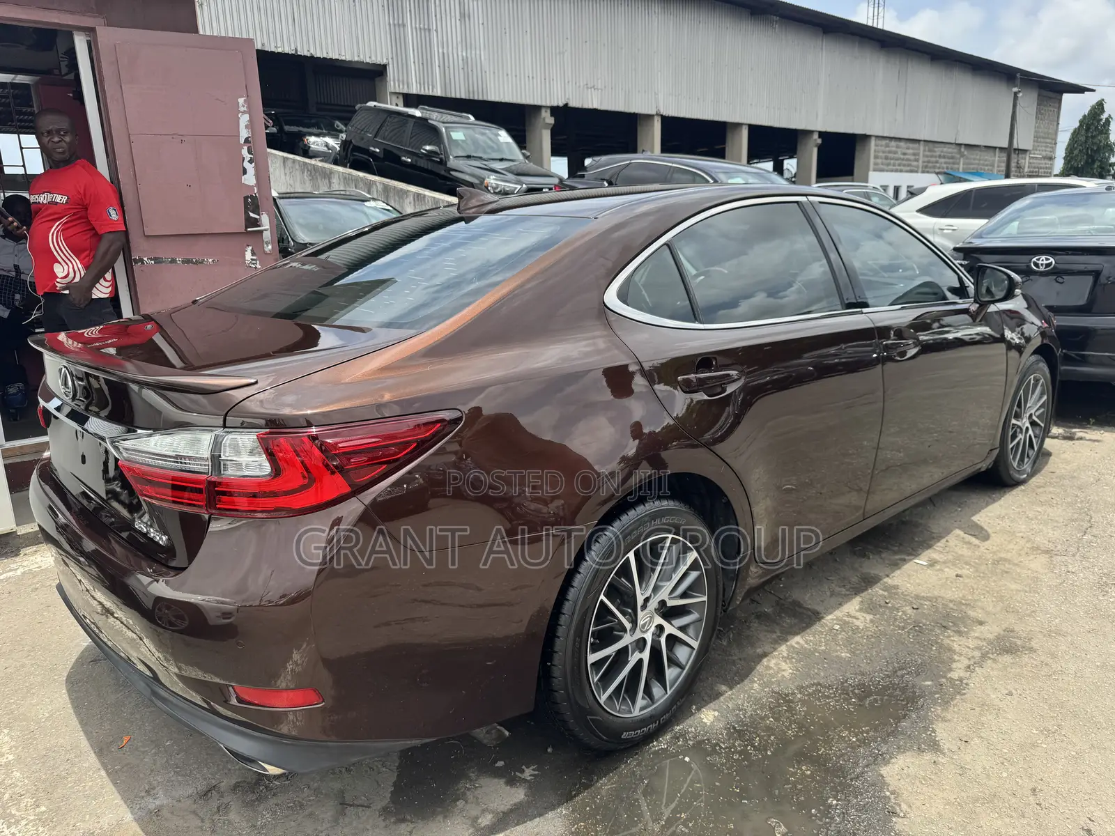 Lexus ES 350 FWD 2016 Brown