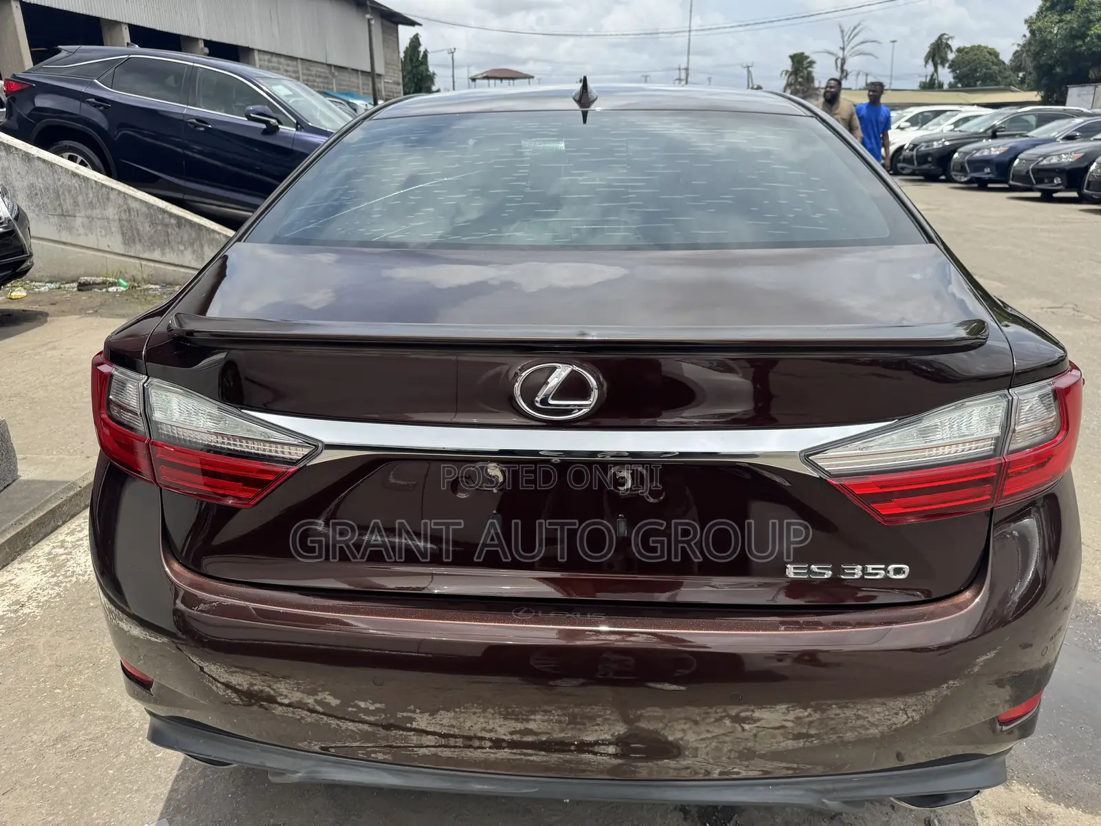 Lexus ES 350 FWD 2016 Brown