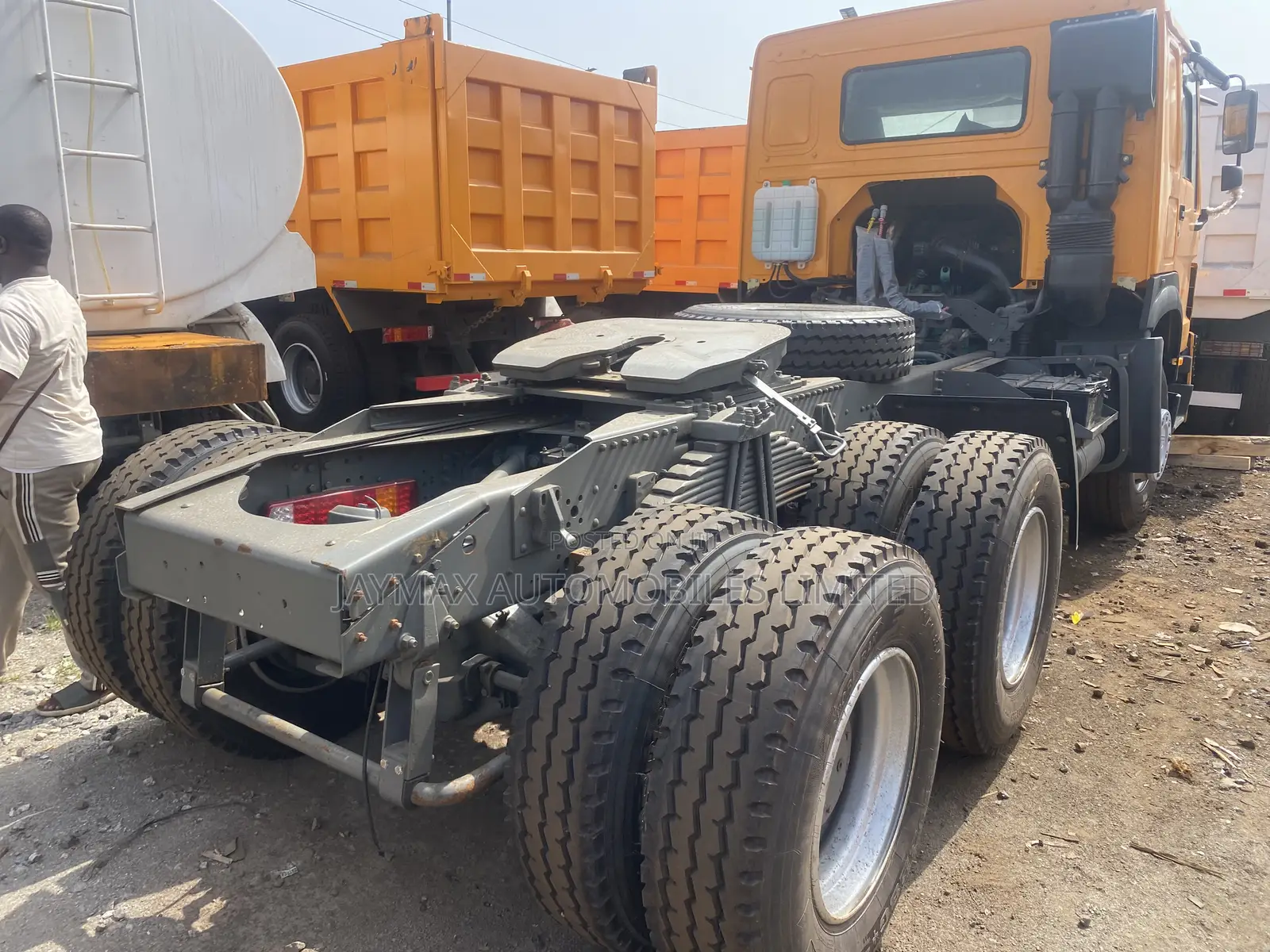 Howo 371 Yellow Tractor Head