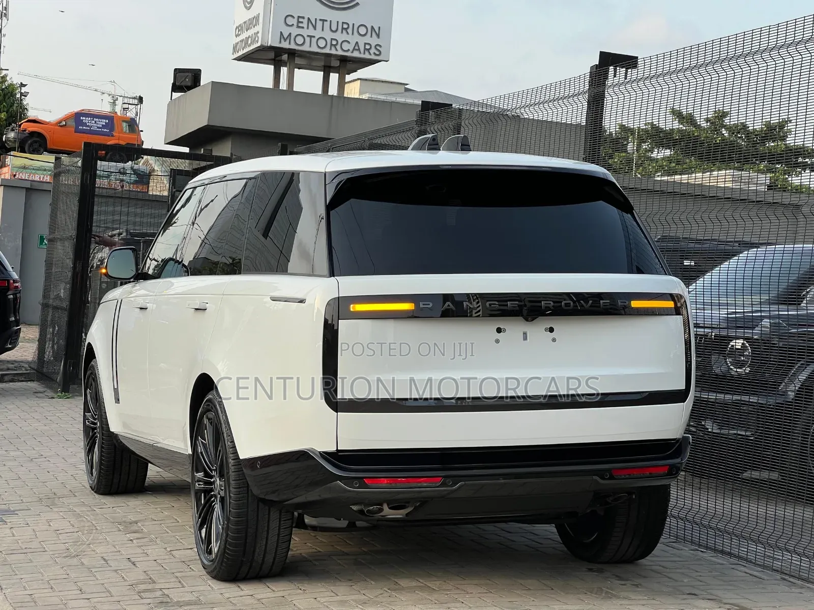 New Land Rover Range Rover Vogue 2025 White