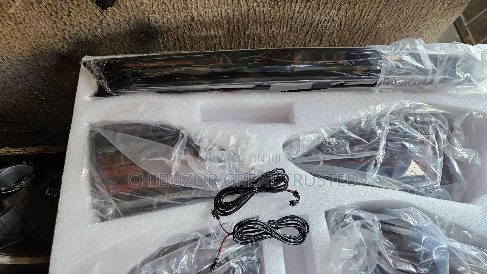 Upgrade Light for Rx 350 With Written Lexus Boothlight Chrom