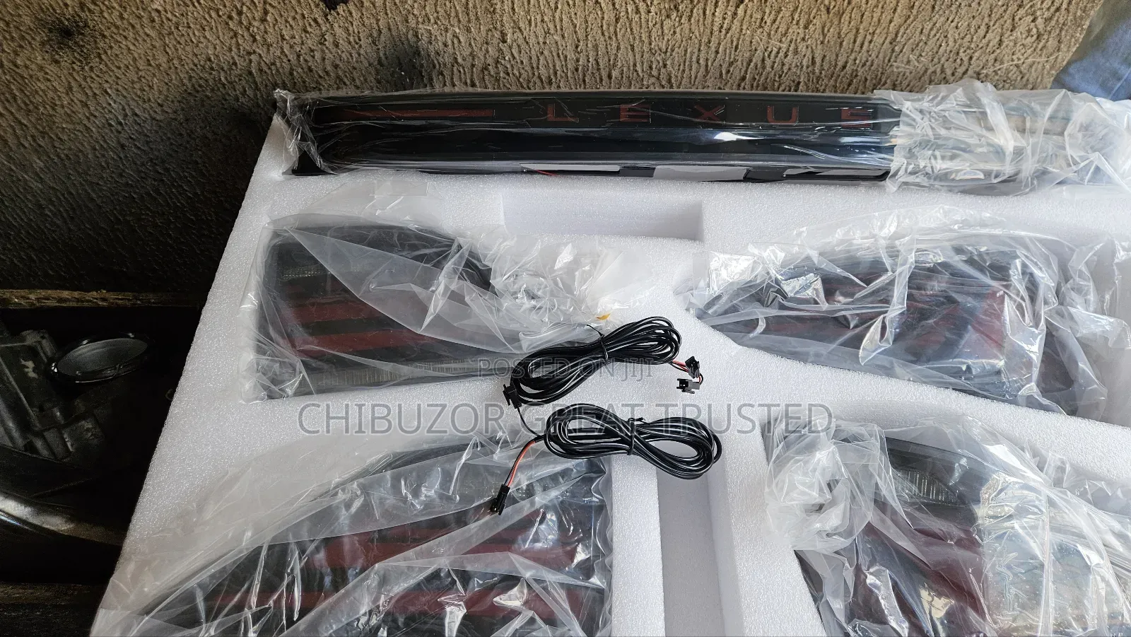 Upgrade Light for Rx 350 With Written Lexus Boothlight Chrom