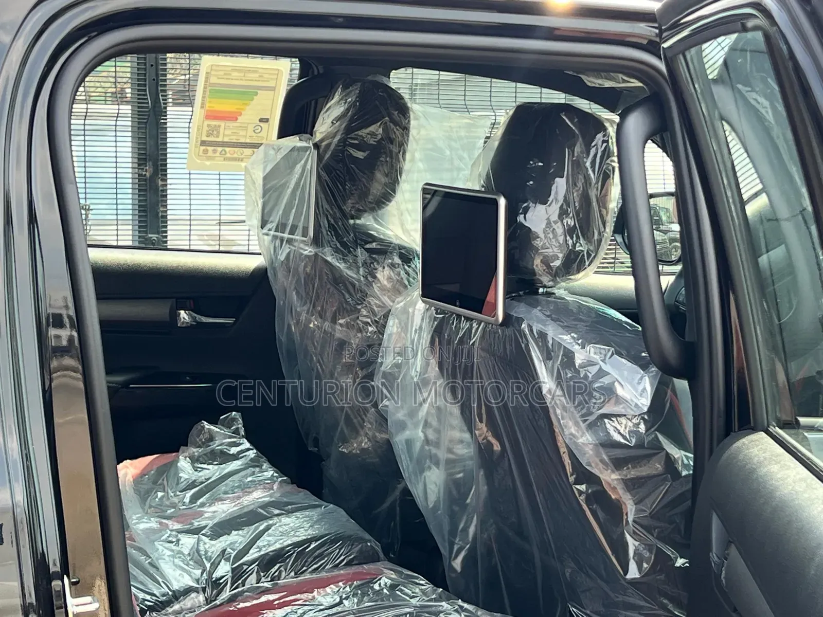 New Toyota Hilux 2025 Black