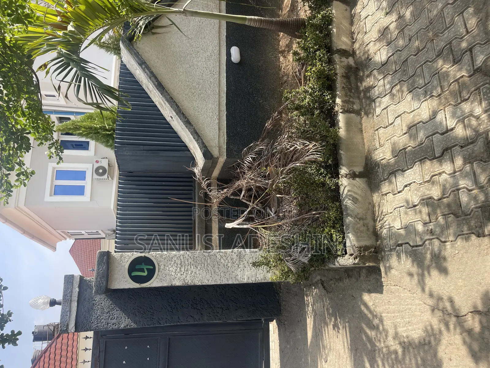 4bdrm Duplex in Gwarimpa Estate,By, Gwarinpa for sale