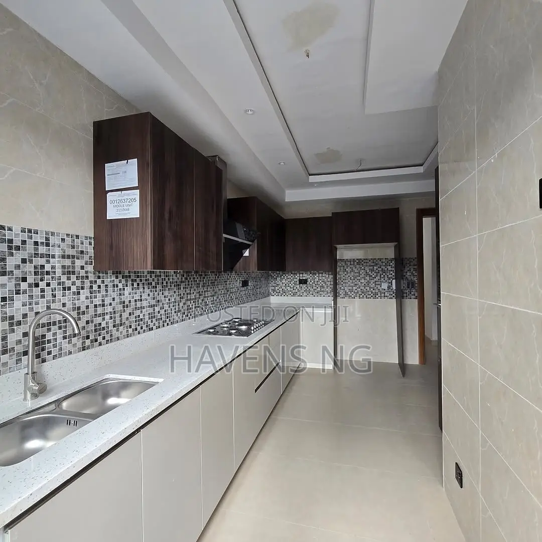 3bdrm Duplex in 1004 for sale