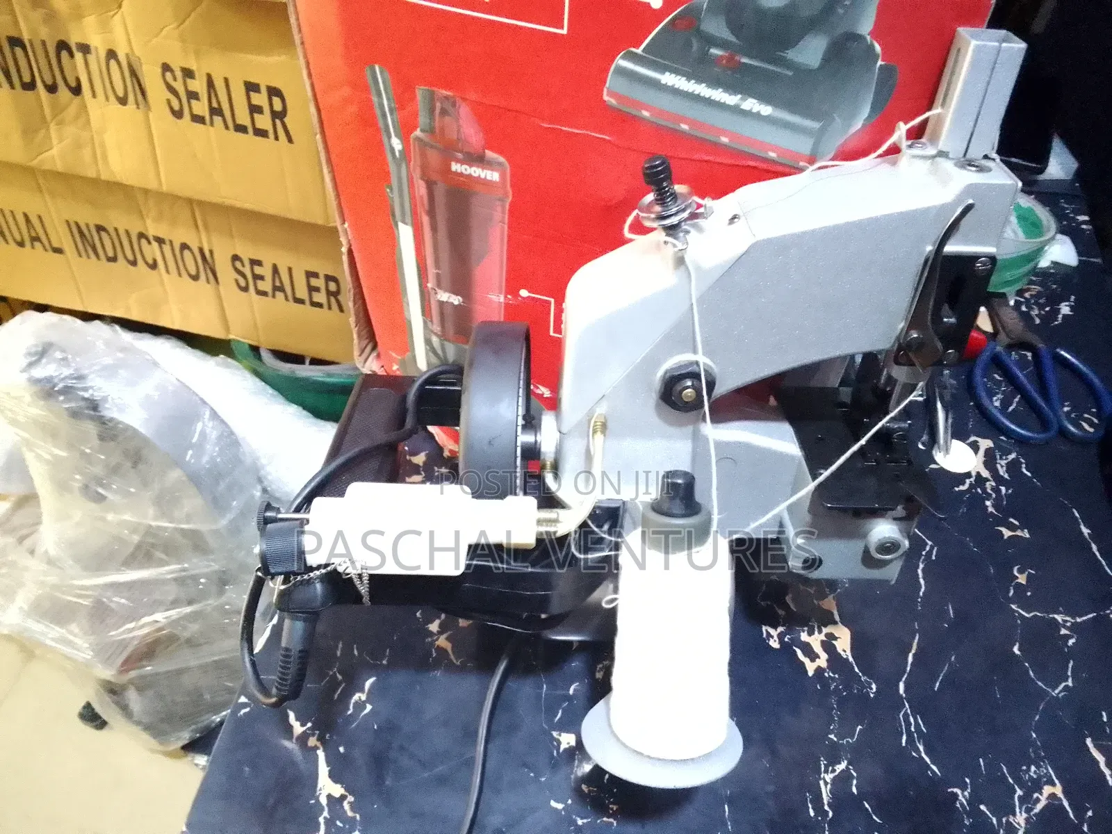 Two Lion Bag Closer Machine