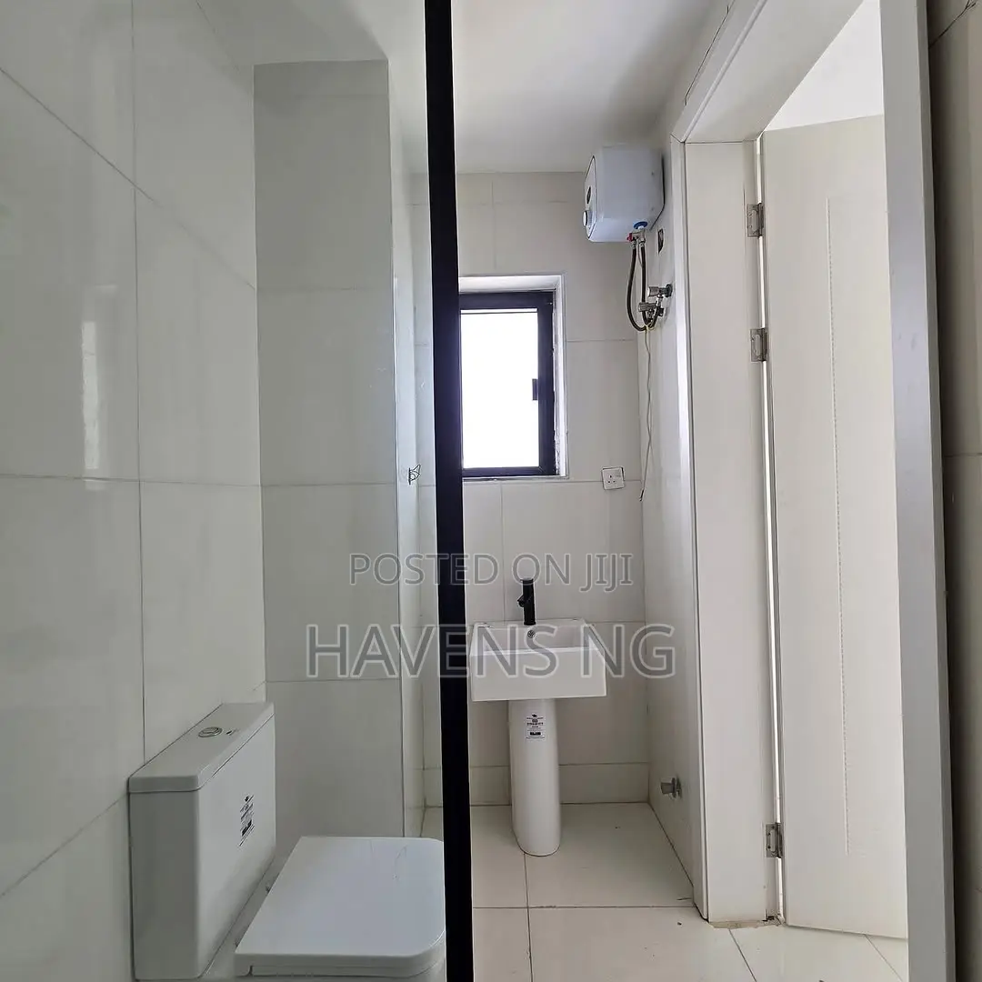 4bdrm Duplex in Ikate for sale