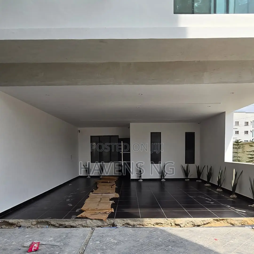 4bdrm Duplex in Ikate for sale