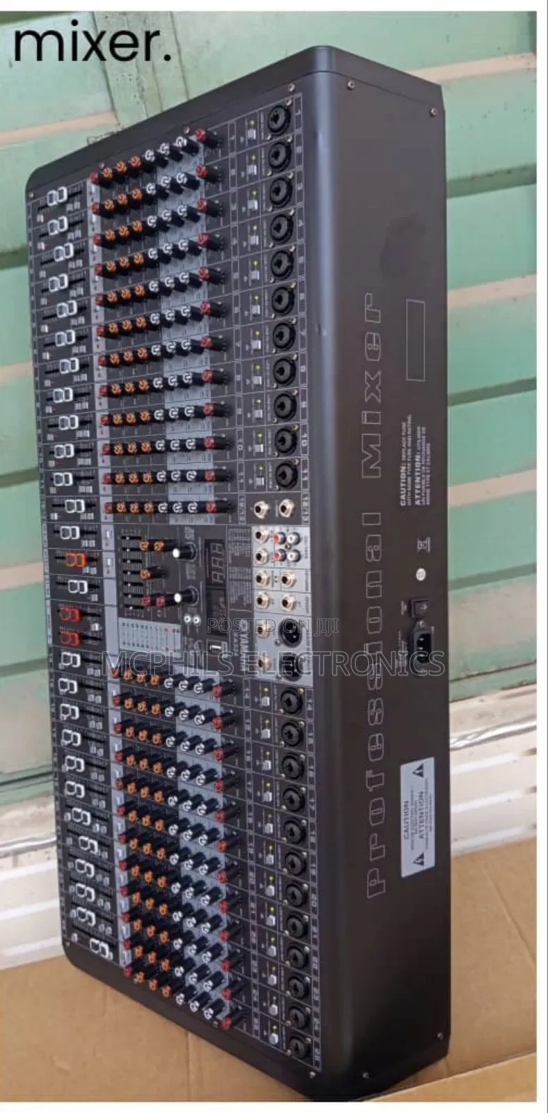 Yamaha Eas-24 Professional Mixer