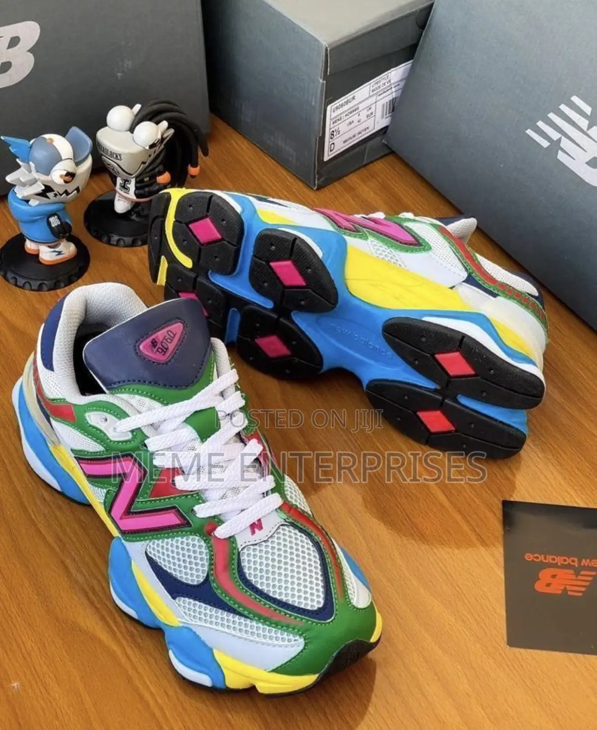 New Balance Sneakers 