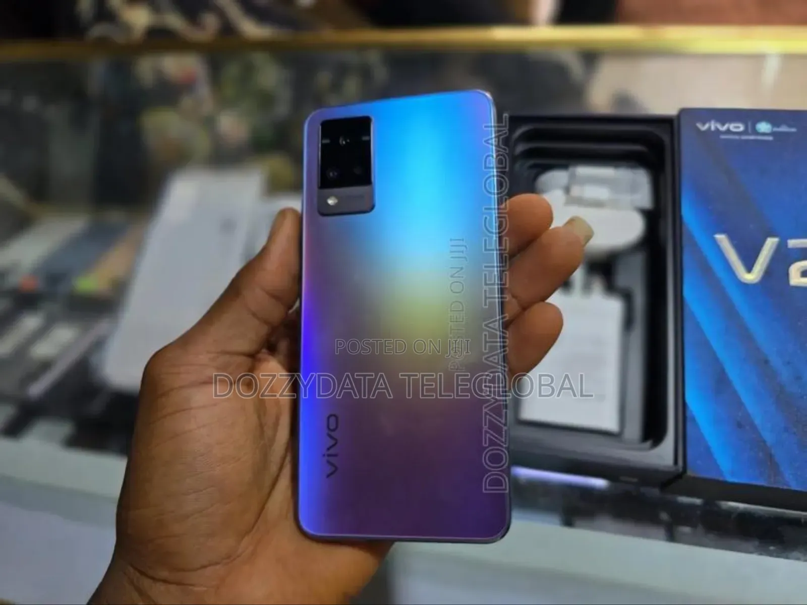 Vivo V21 128 GB