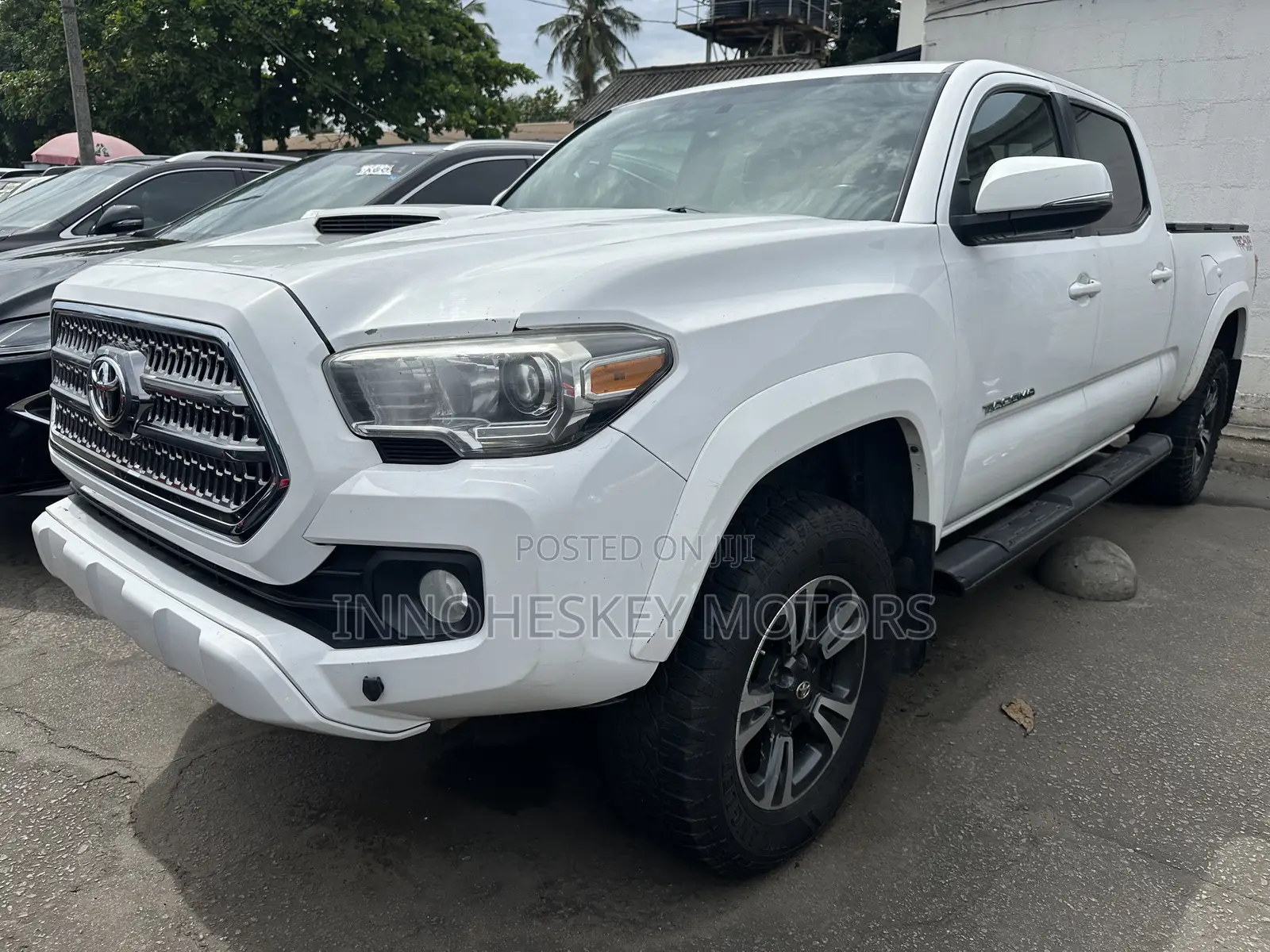 Toyota Tacoma TRD Sport 2017 White