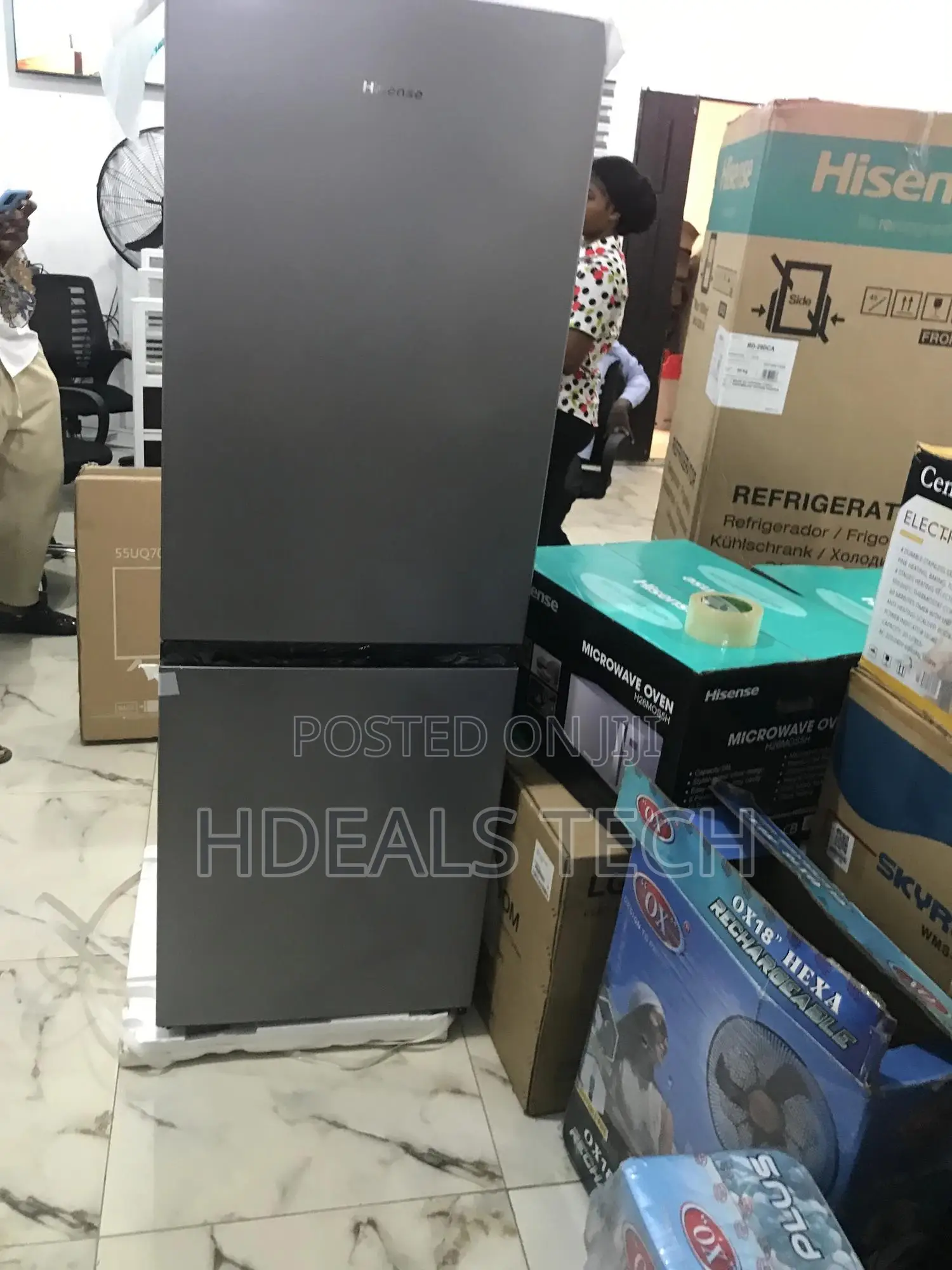 Stay Cool With Hisense 225l Double Door Refrigerator Ref29dca
