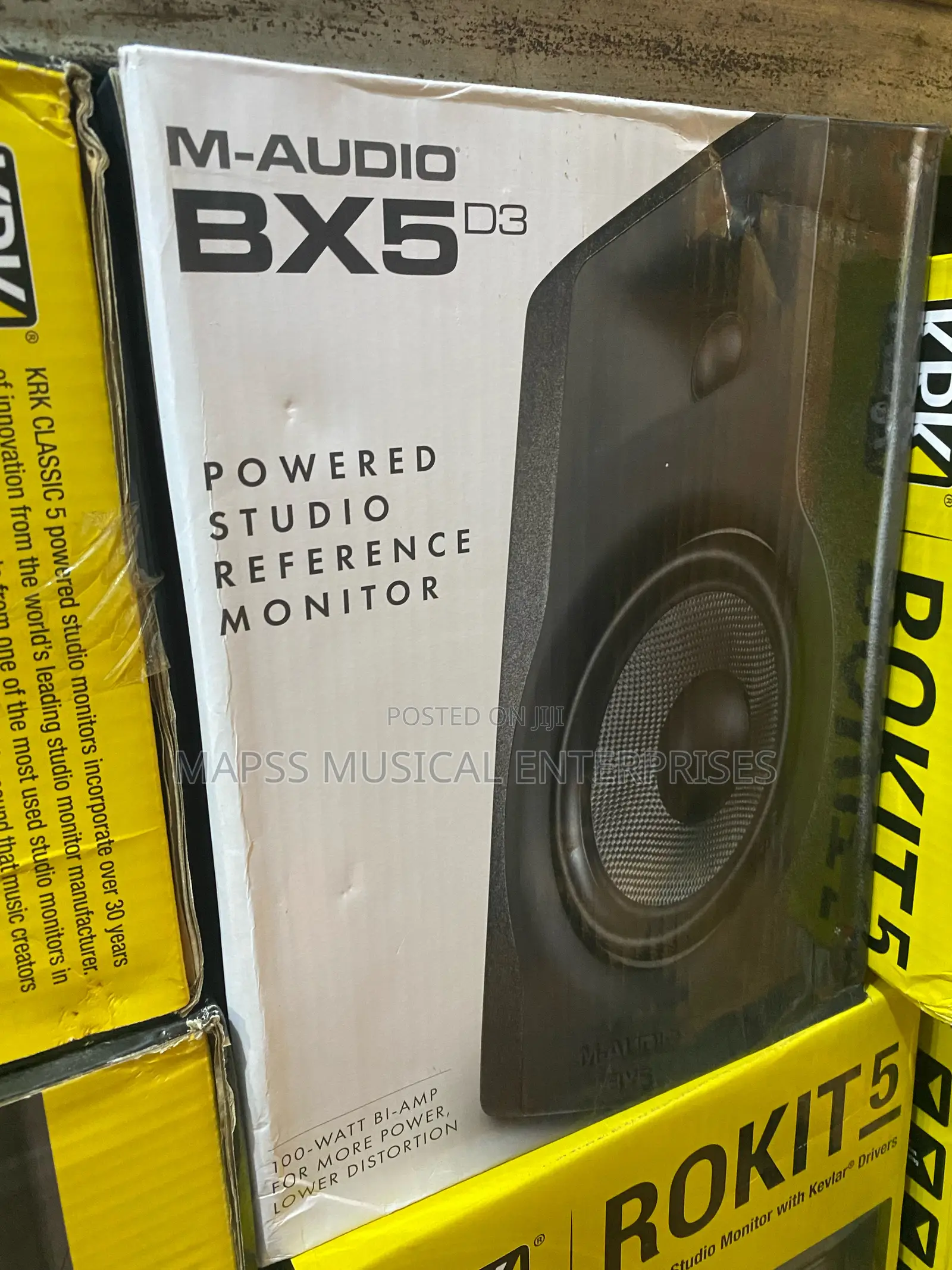 M-Audio Bx5 D3 Powered Studio Reference Monitor