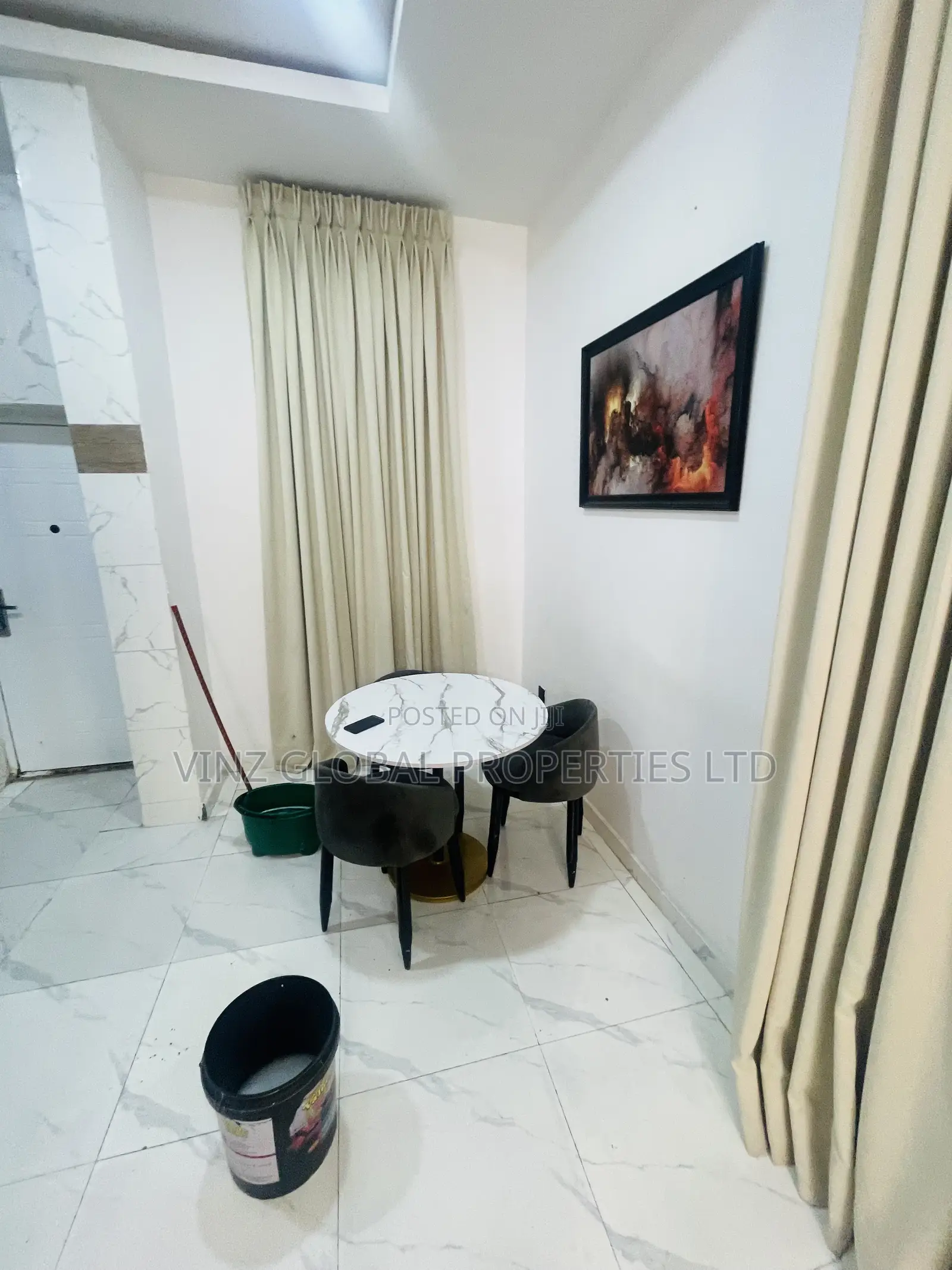 Luxury 2 Bedroom Duplex With Play Station 24/7 Electrcity