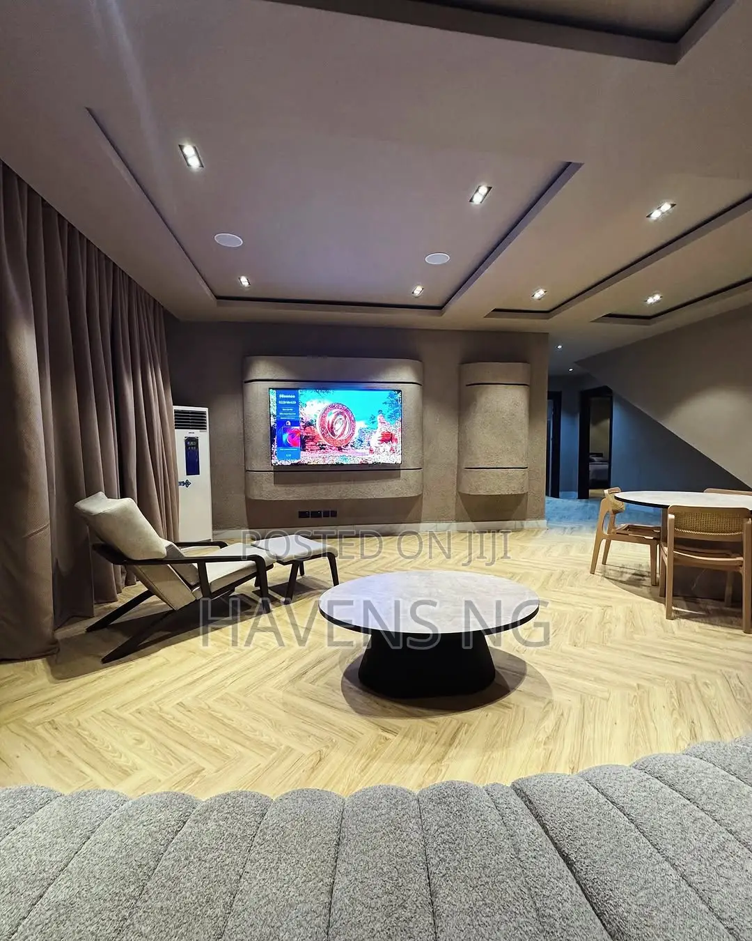 Premium Neat 2-Bedroom Penthouse Loft in Ikeja, Gra.