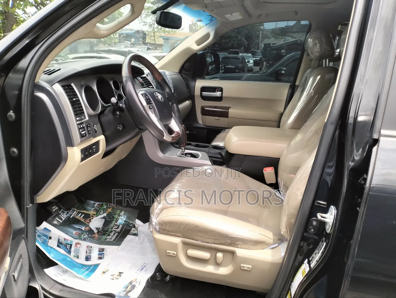 Toyota Sequoia Platinum 4x4 2018 Black