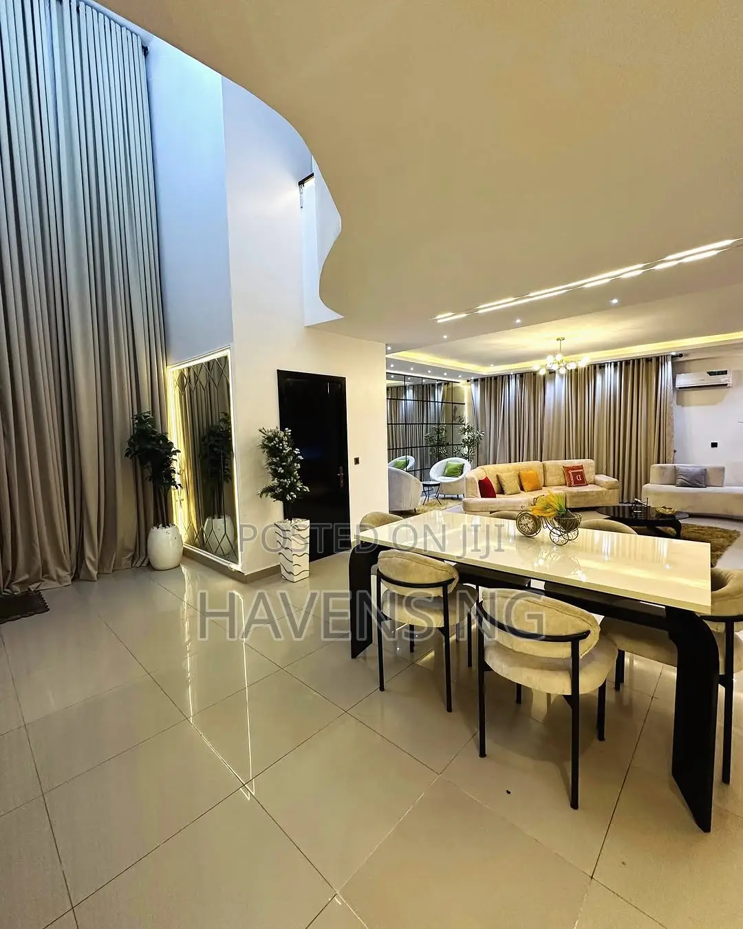 Luxury 4 Bedroom Maisonette in Ikate.