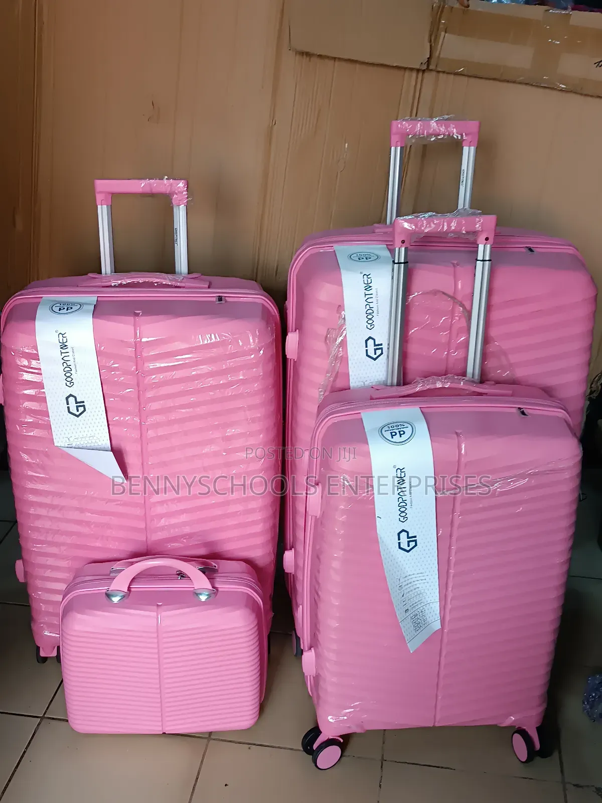 Set of 4 Pink Gp Unbreakable Rubber Luggages With Antitheft