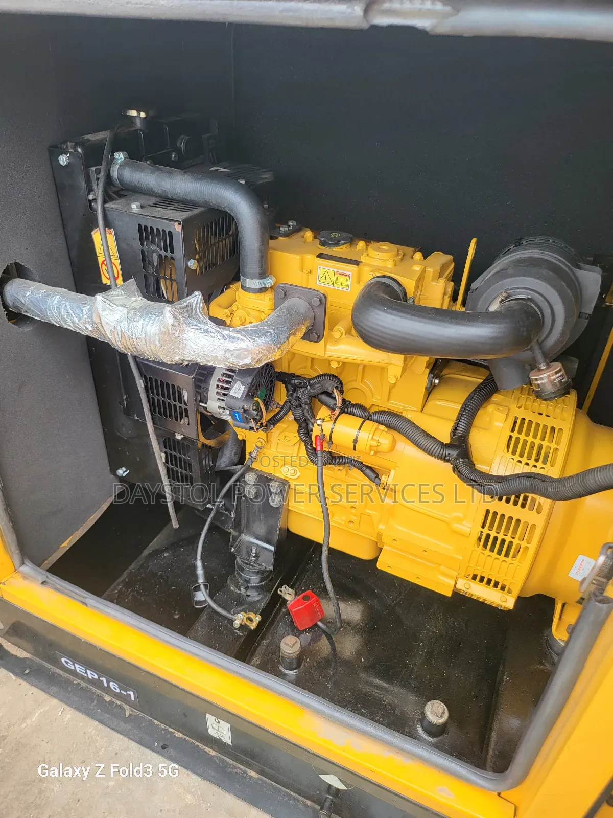 Semi-New 16kva Cat Soundproof Diesel Generator