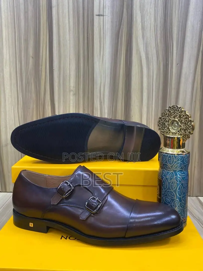 Louis Vuitton Luxury Shoes Avl. In Black Brown