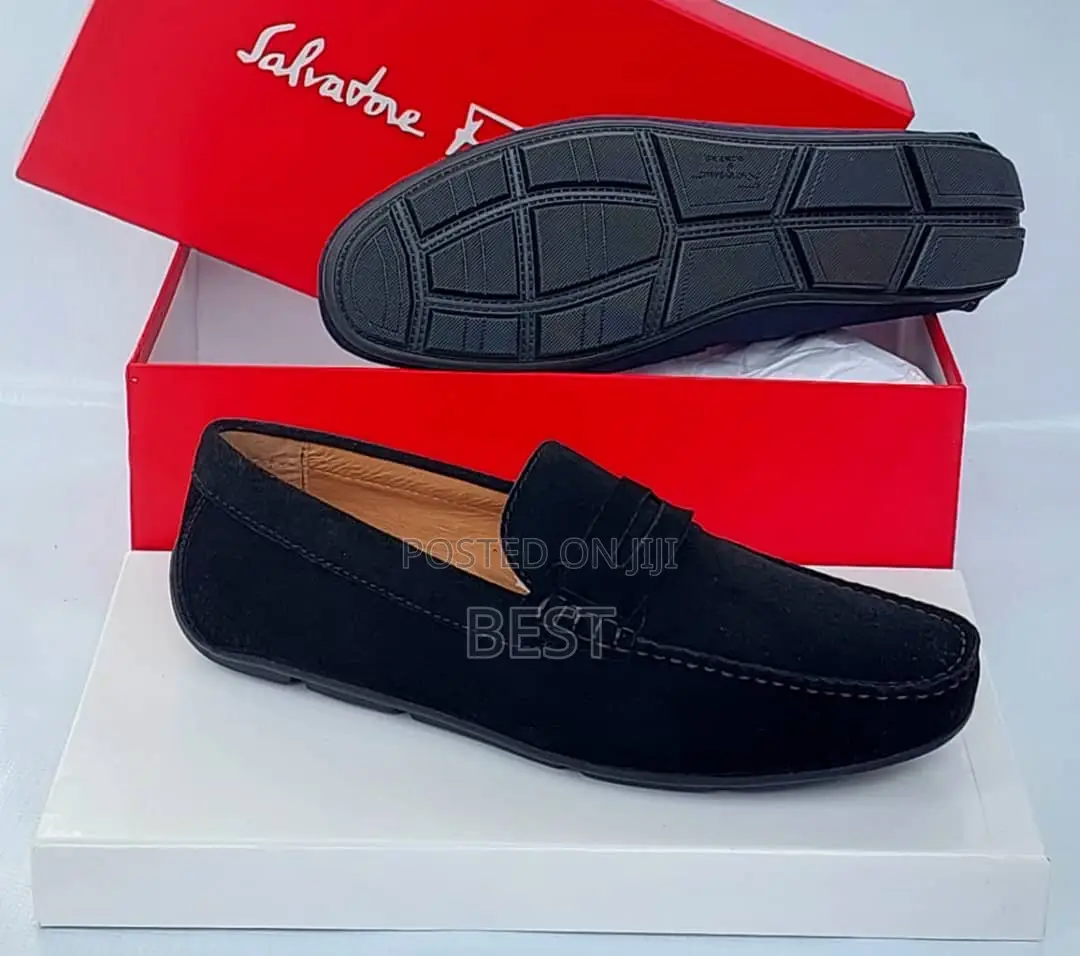 High Quality Salvatore Ferragamo Suede Flat Shoes