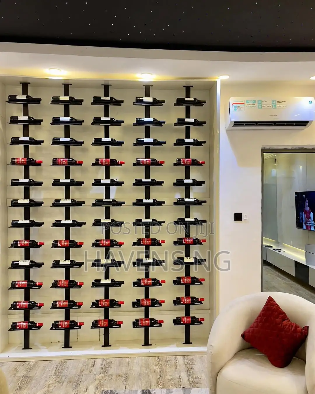 1-Bedroom Apartment With Cinema.