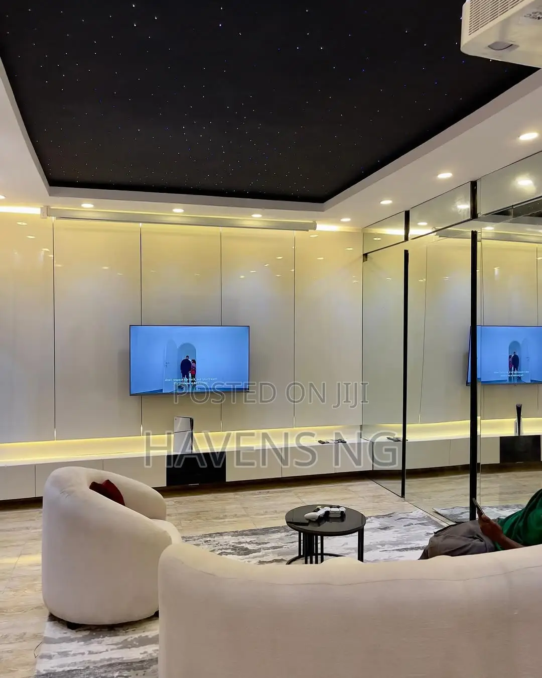 1-Bedroom Apartment With Cinema.