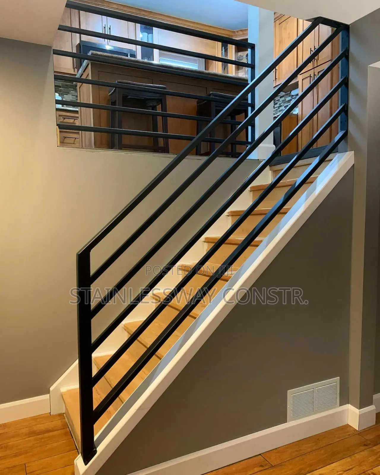 Enhance Your Home's Curb Appeal With Metal Railing