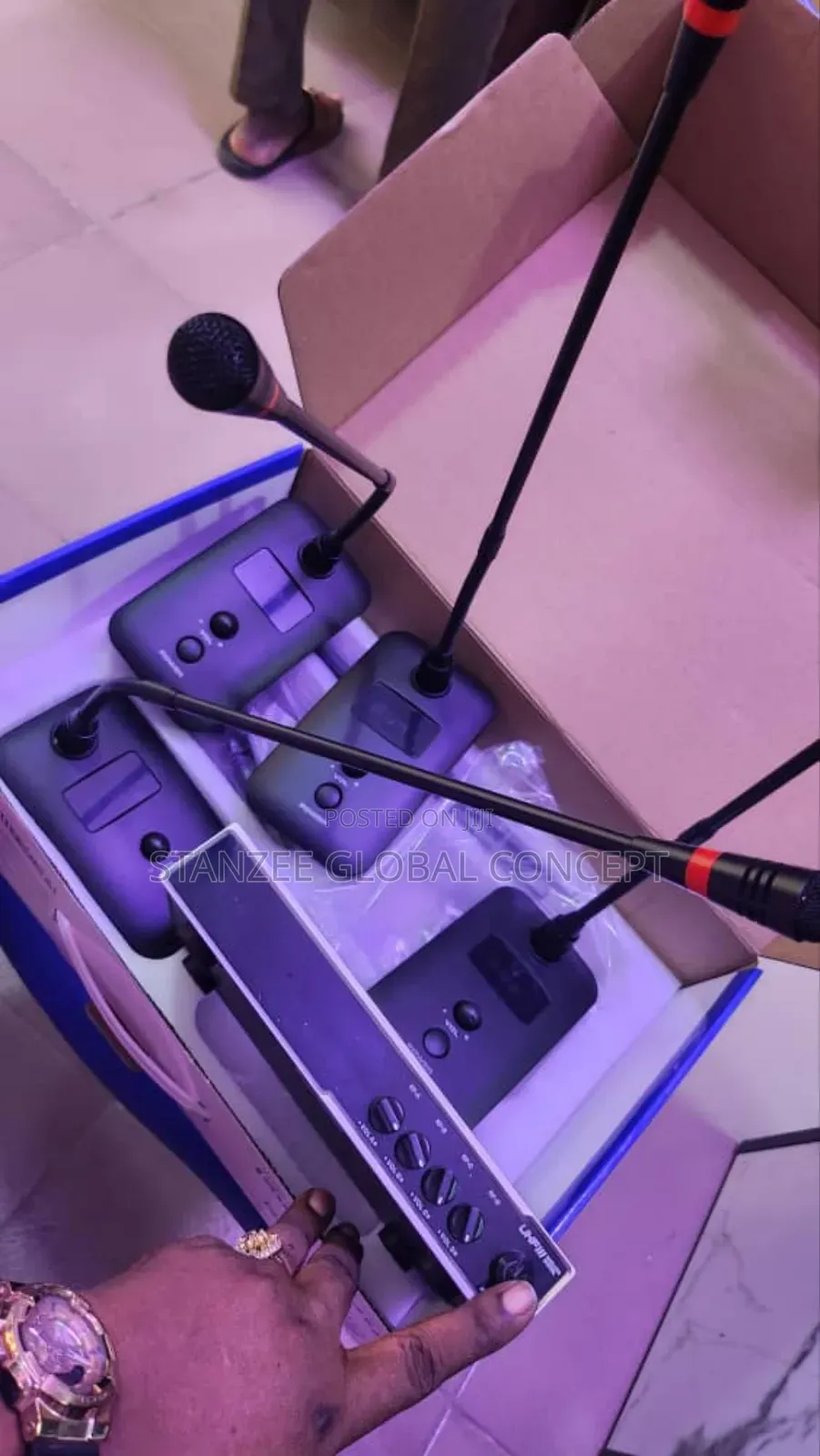 BNK 240con 4in1 Conference Wireless Microphone