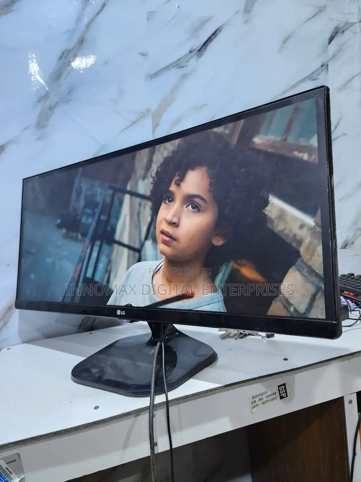 Lg 29-Inch Ultrawide Led-Lit Frameless Ips Hdmi Monitor