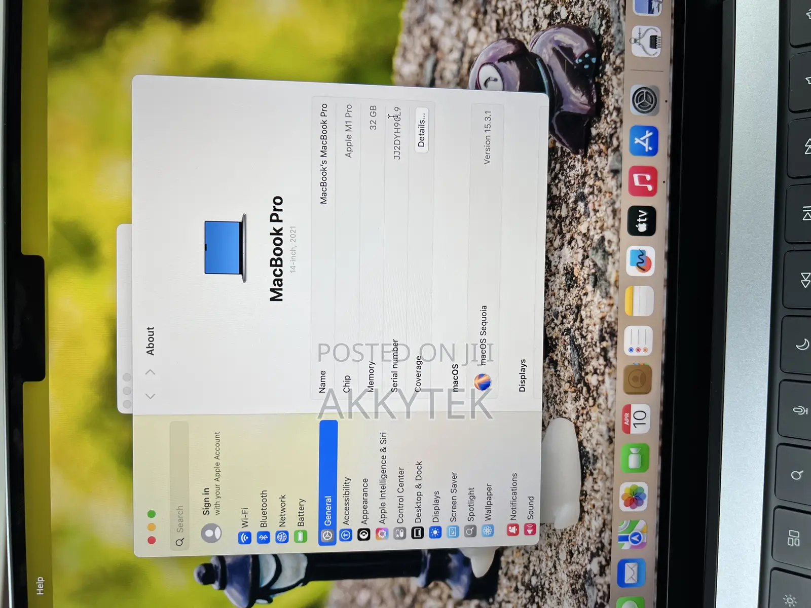 Laptop Apple MacBook Pro 2021 M1 32GB Apple M1 Pro SSD 1T