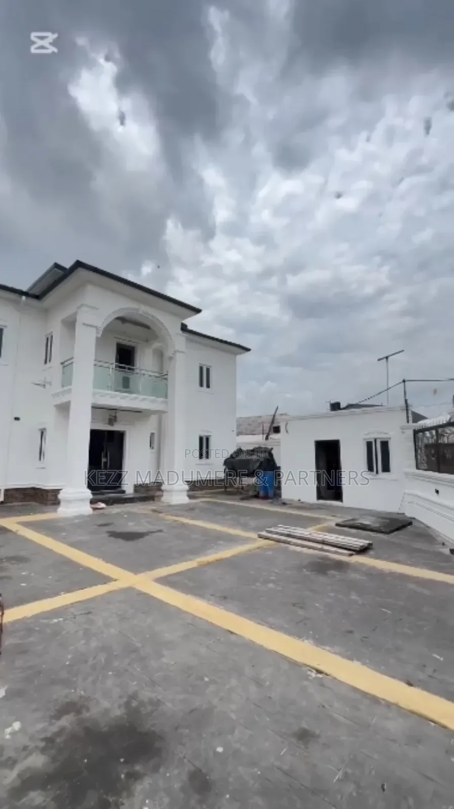 For Sale : Brand New 11 Rooms Hotel in Port Harcourt