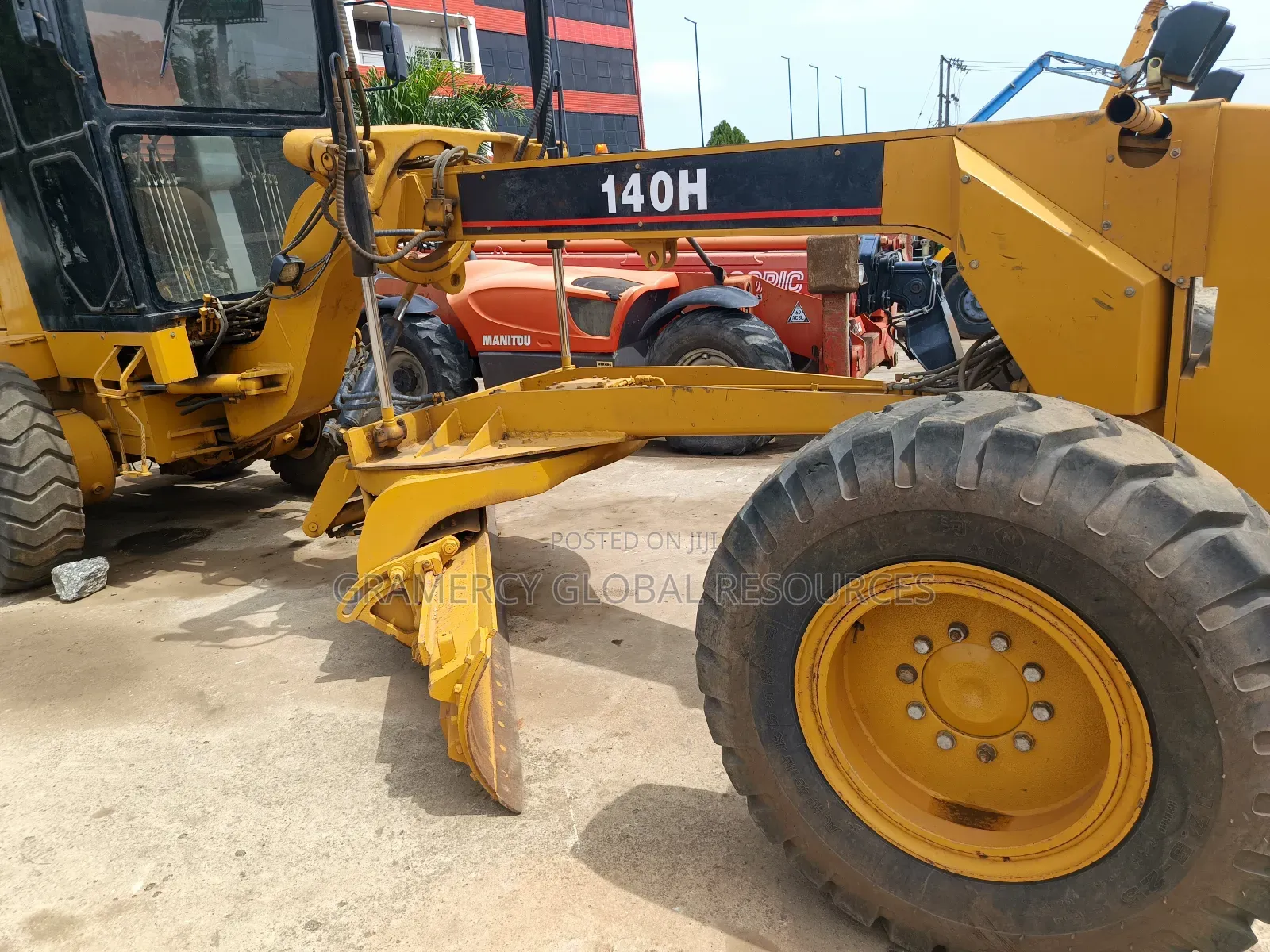 Foreign Used Tokunbo Direct Caterpillar Motor Grader 140h