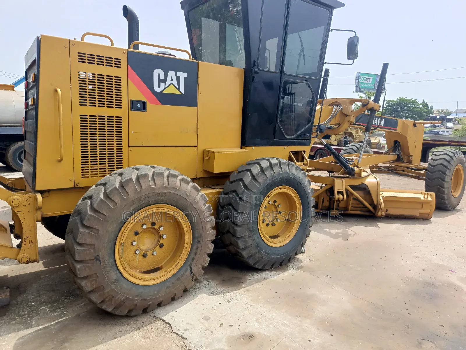 Foreign Used Tokunbo Direct Caterpillar Motor Grader 140h