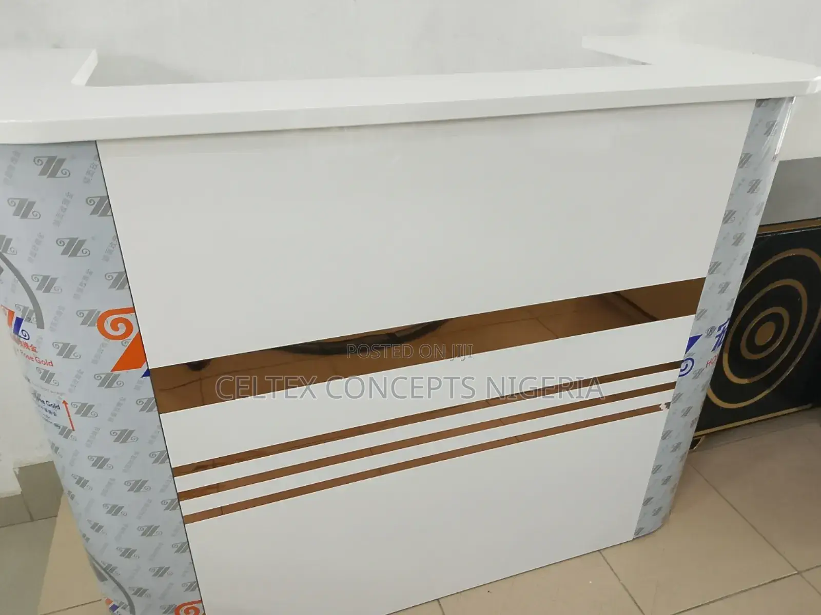 Receptionist Desk 1.4 Meters