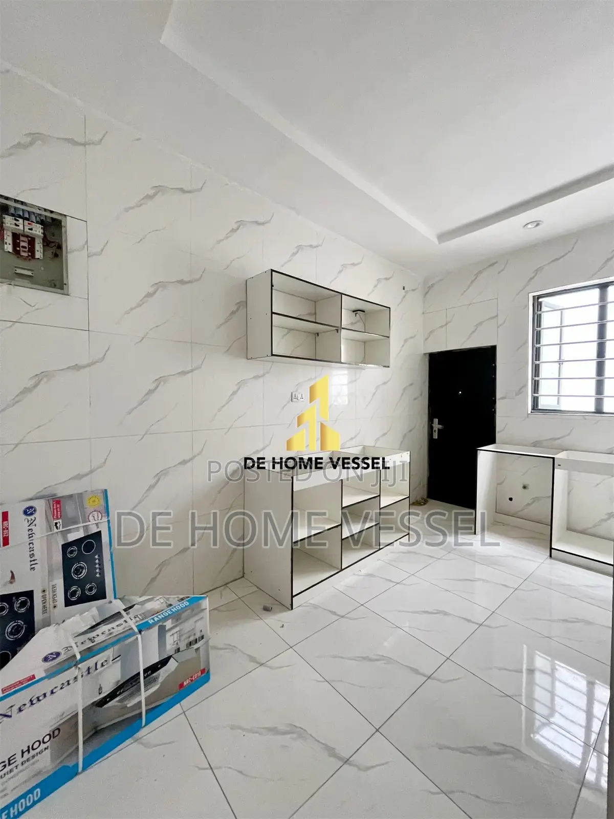 3bdrm Townhouse/Terrace in Ajah for sale