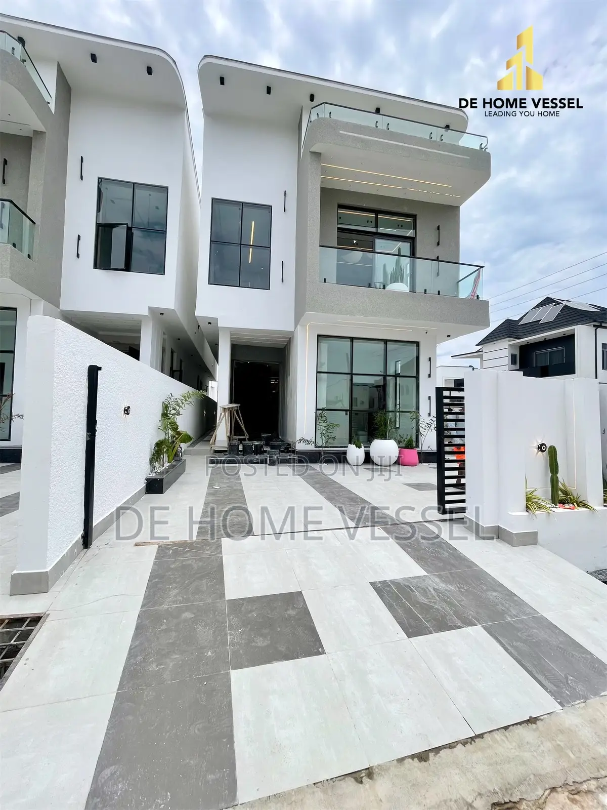 4bdrm Duplex in Ajah for sale