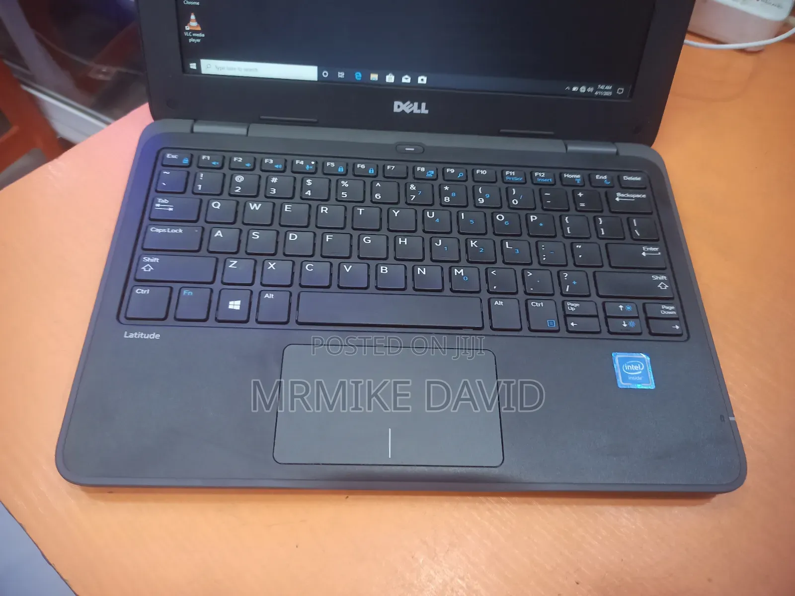 Laptop Dell Latitude 11 3180 4GB Intel Pentium SSD 60GB