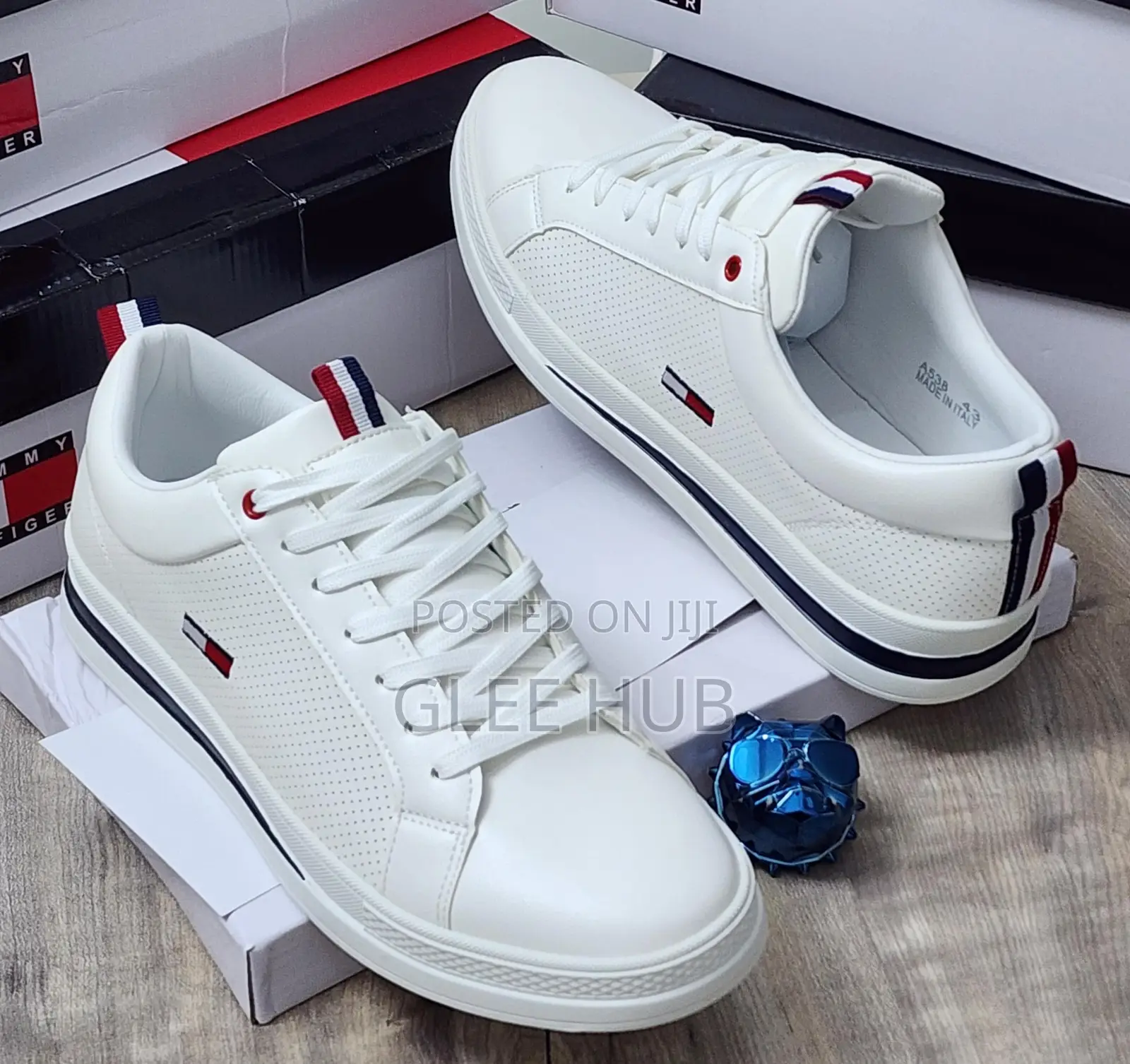 Tommy Hilfiger Laced Shoes