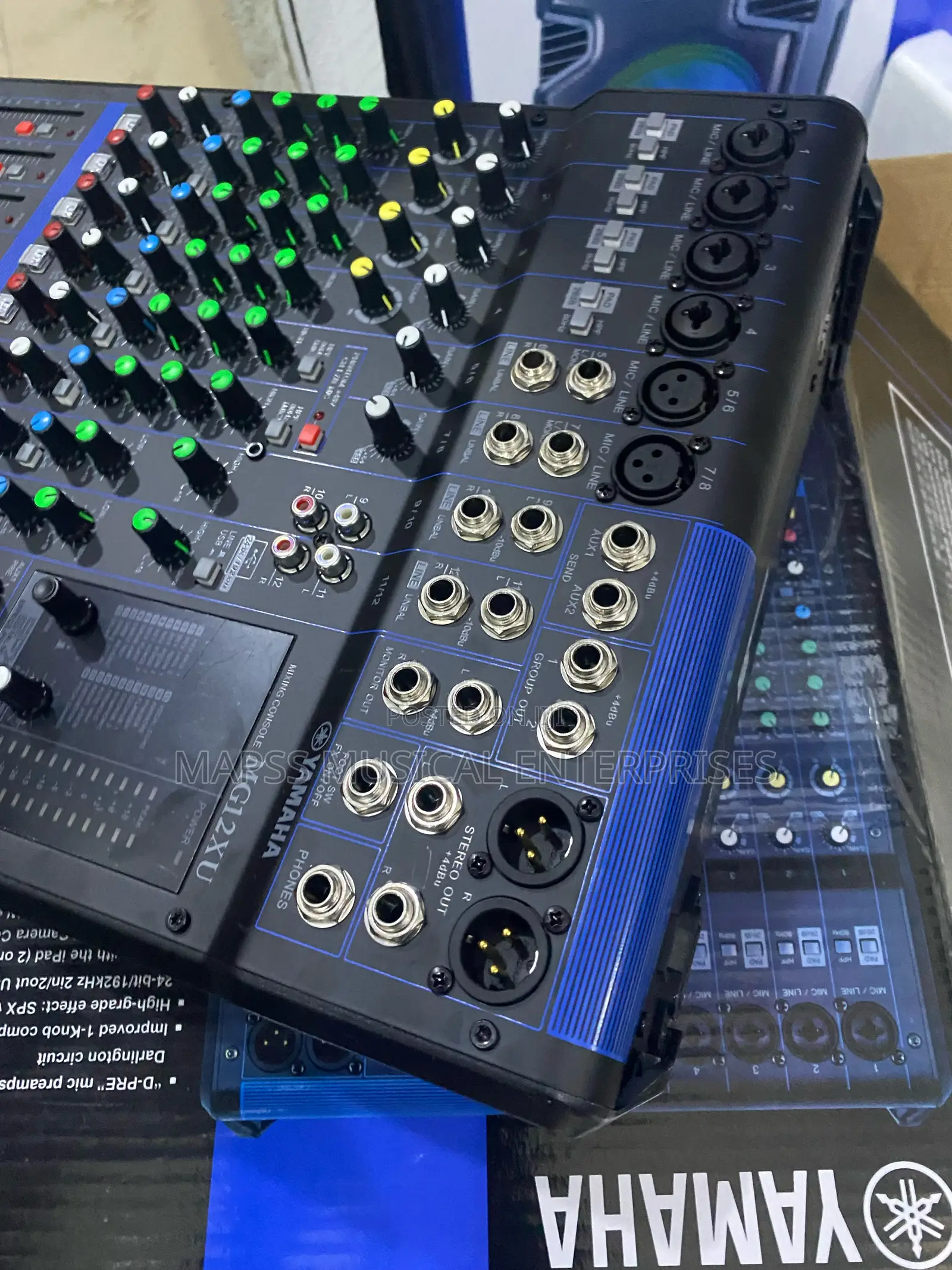 Yamaha Mg12xu 12-Channel Mixing Console