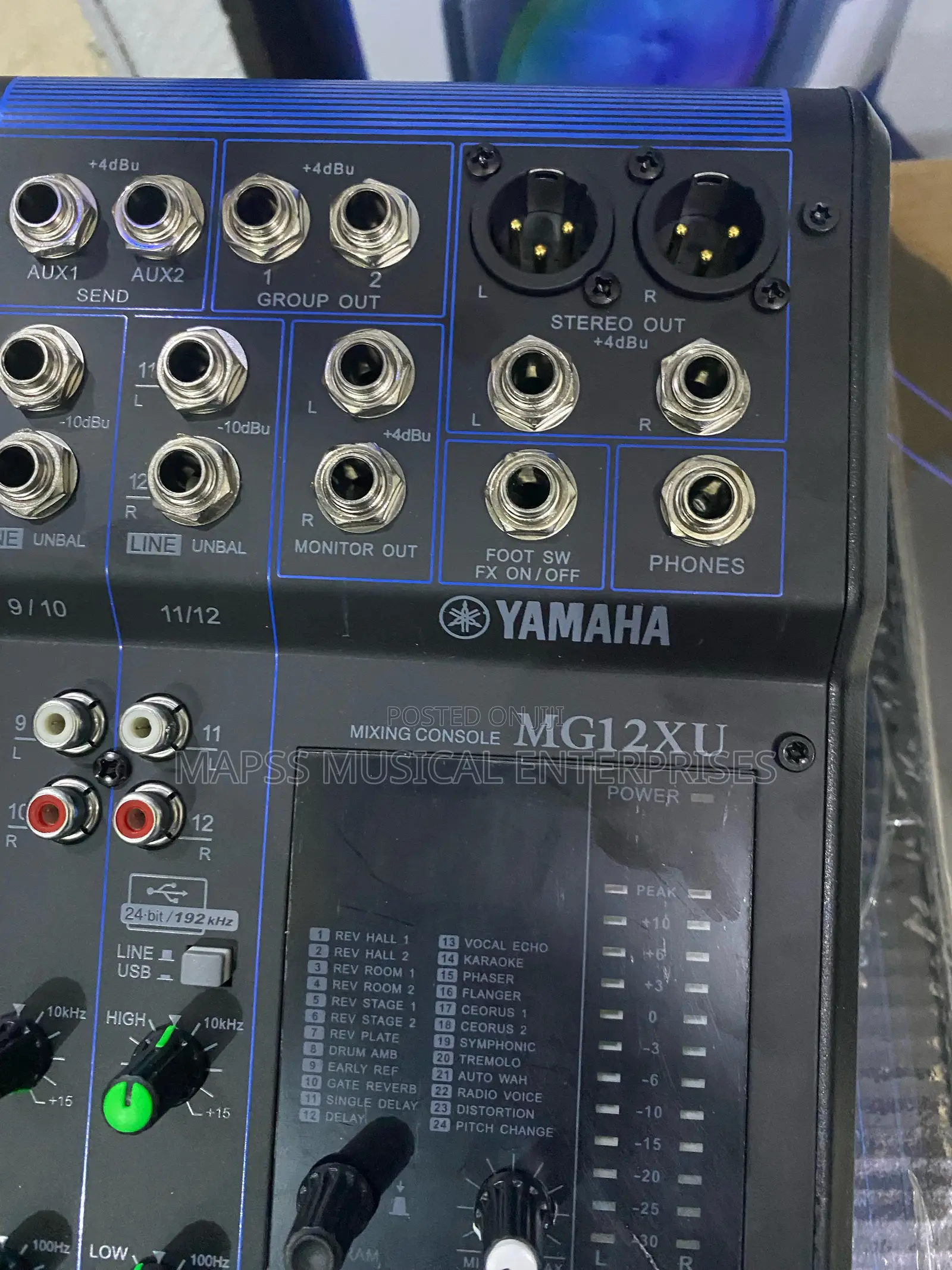 Yamaha Mg12xu 12-Channel Mixing Console