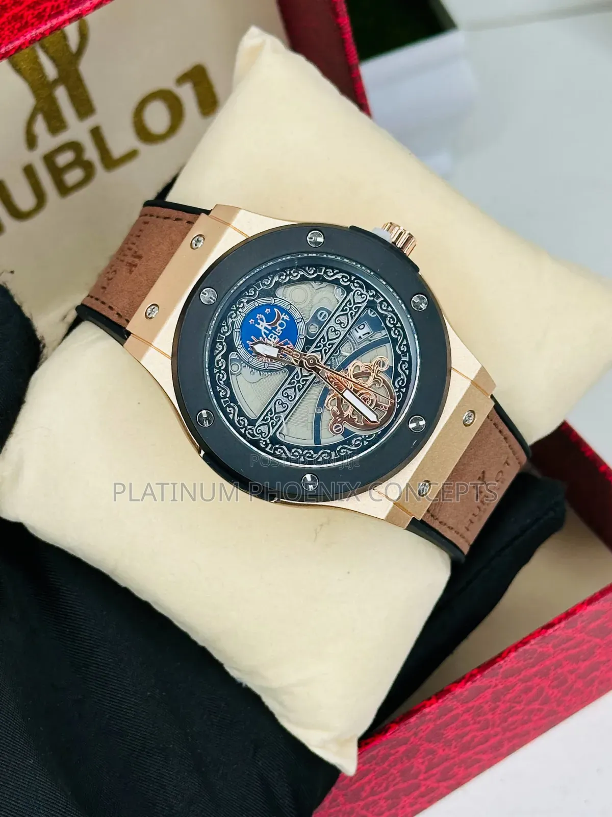 Leather Hand Wristwatch