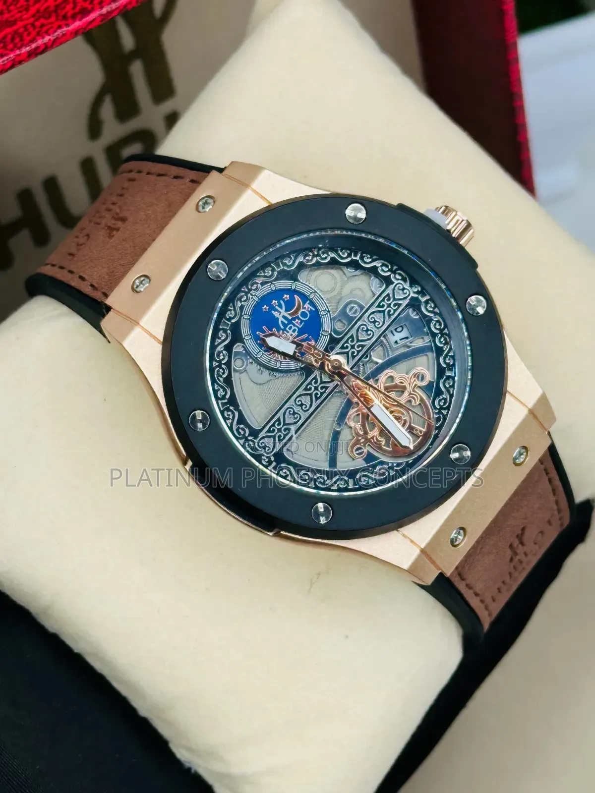 Leather Hand Wristwatch