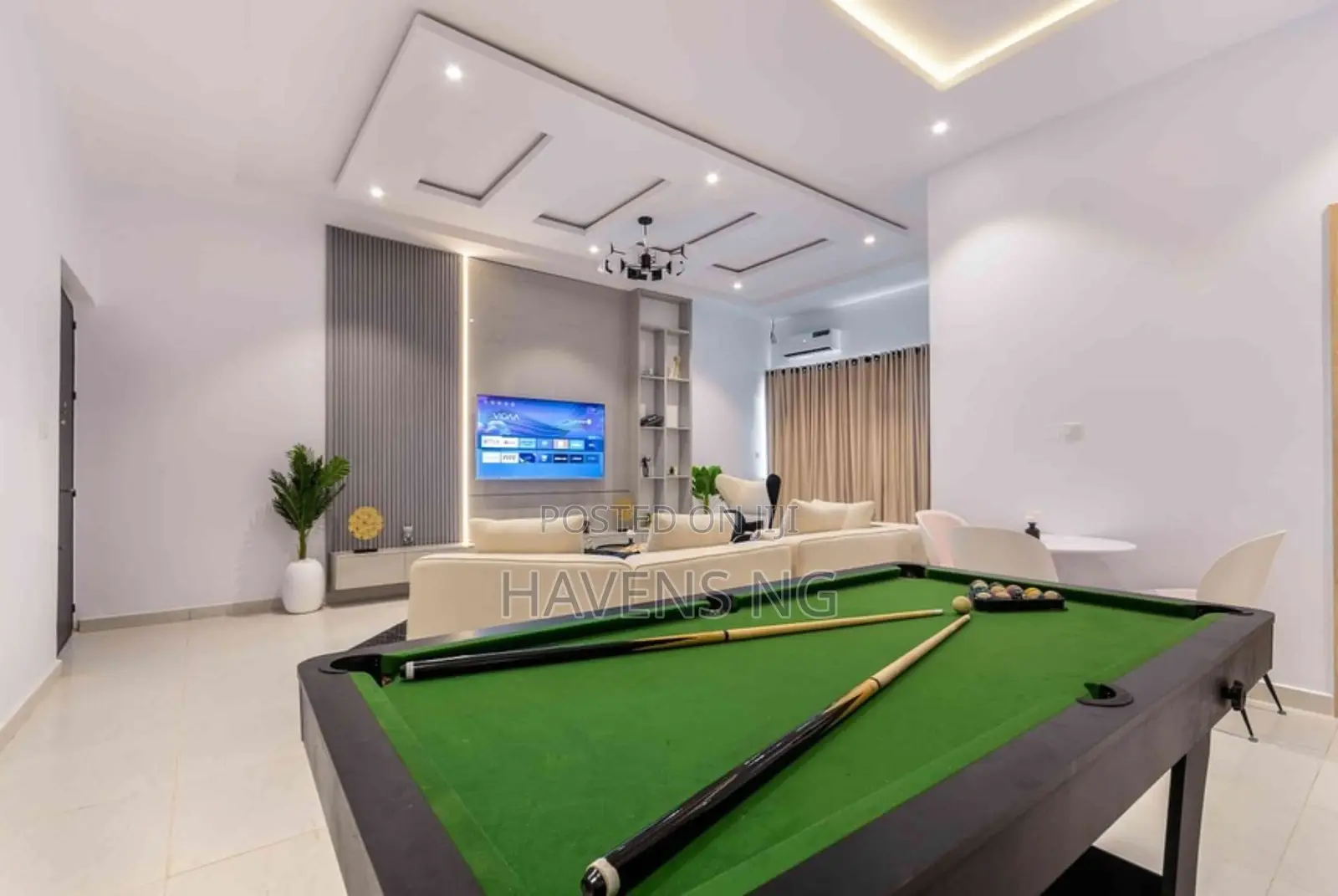 Luxurious 2-Bedroom Apartment