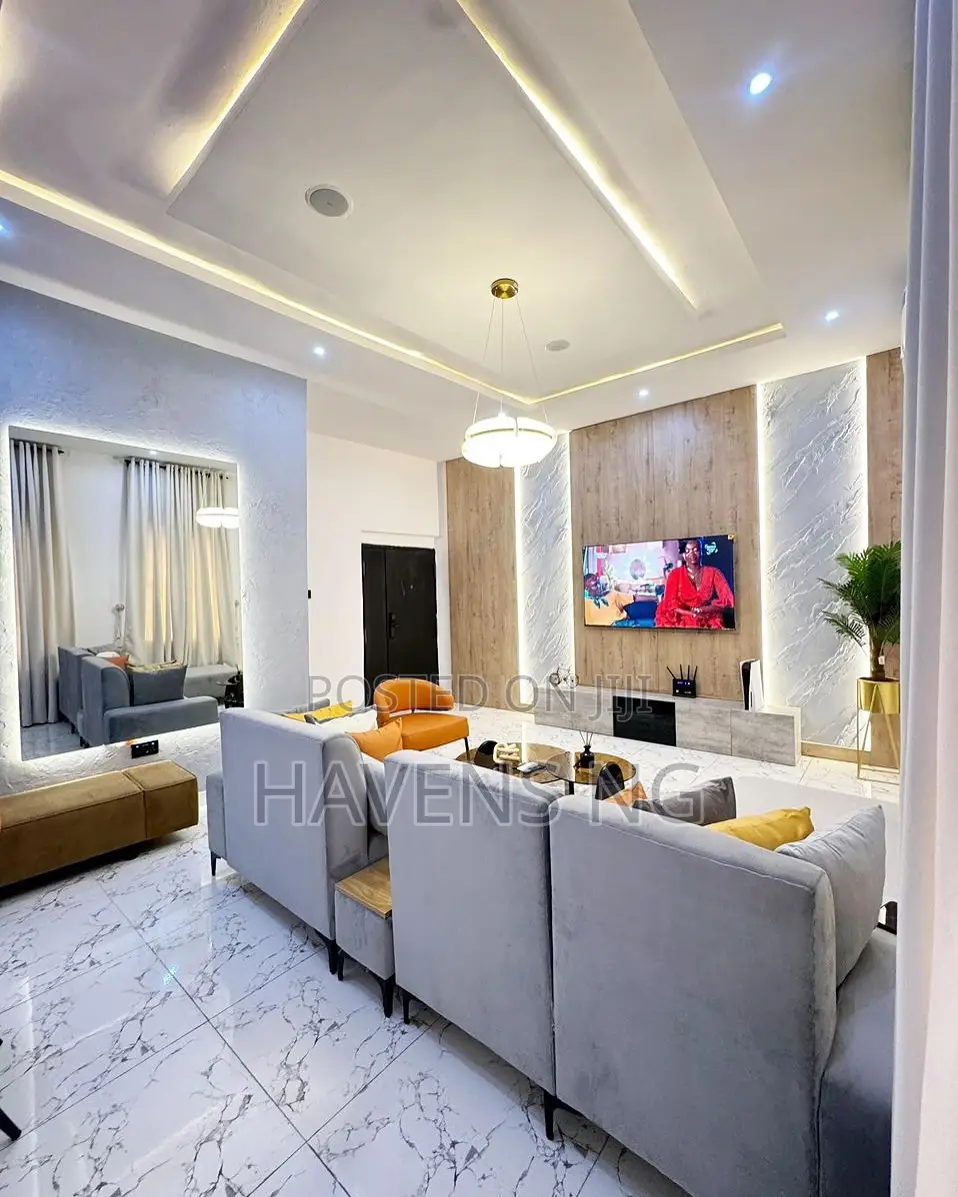 Stylish 2-Bedroom Apartment