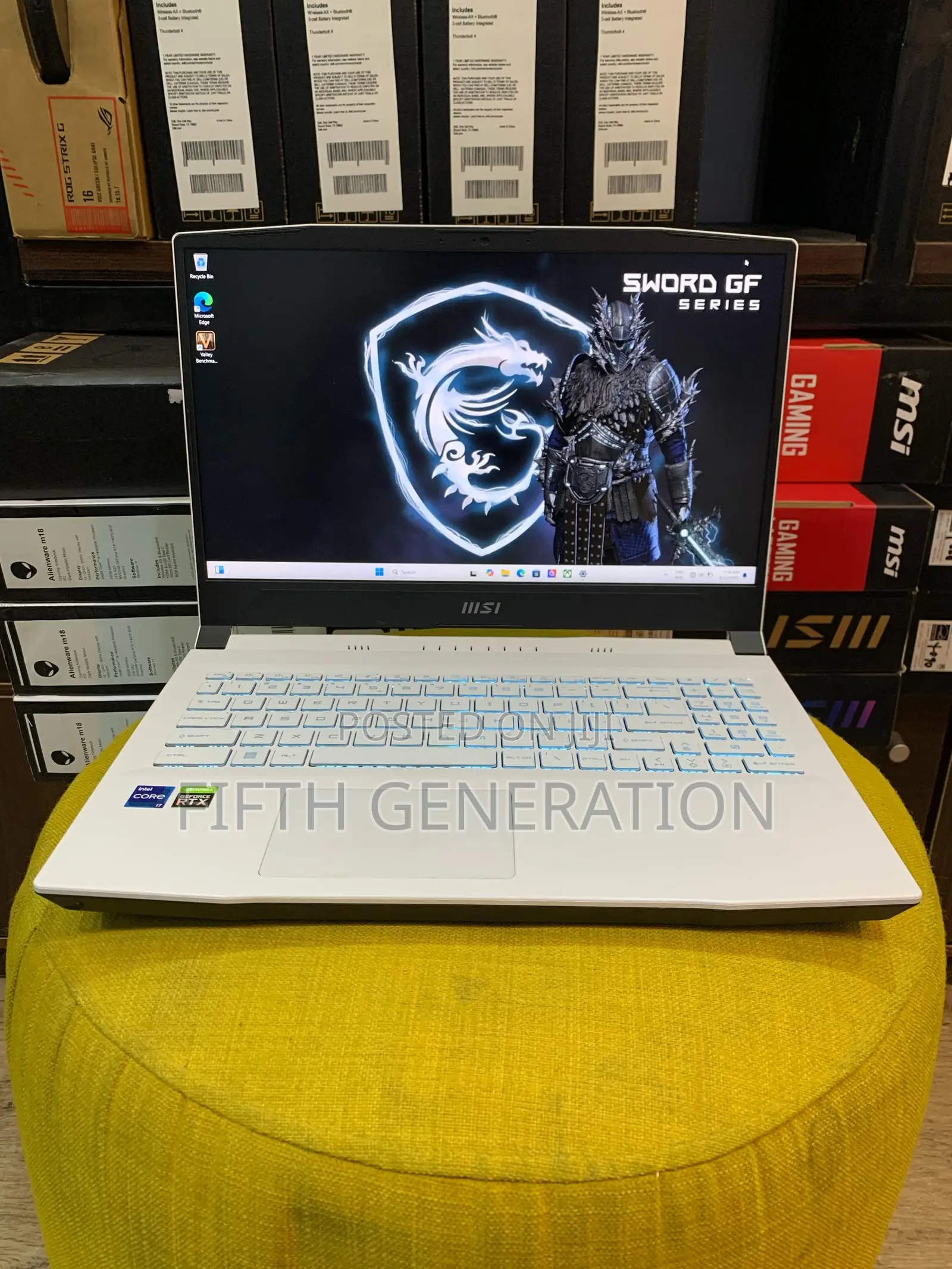 Laptop MSI MSI Sword 15 16GB Intel Core i7 SSD 1T