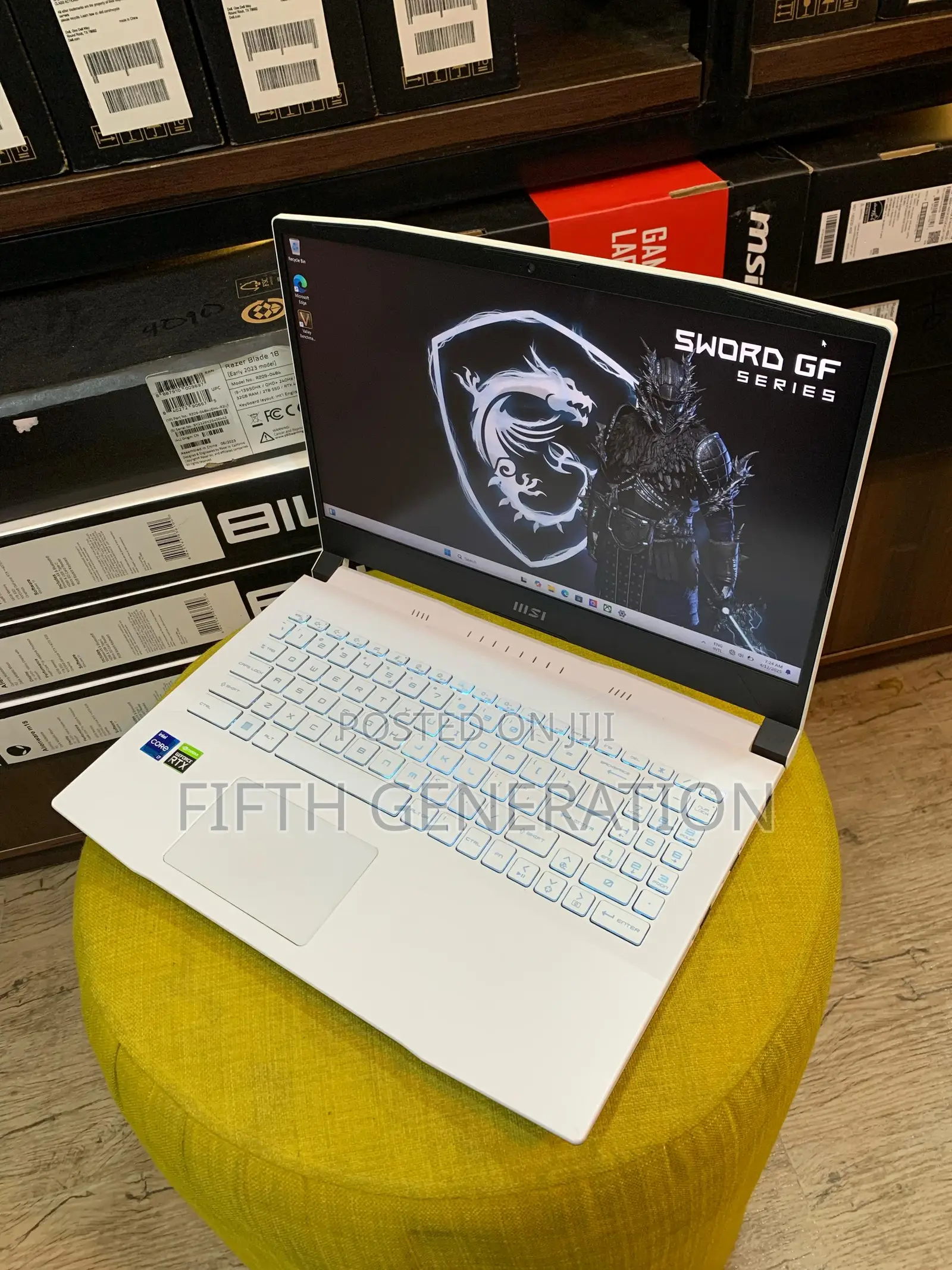 Laptop MSI MSI Sword 15 16GB Intel Core i7 SSD 1T